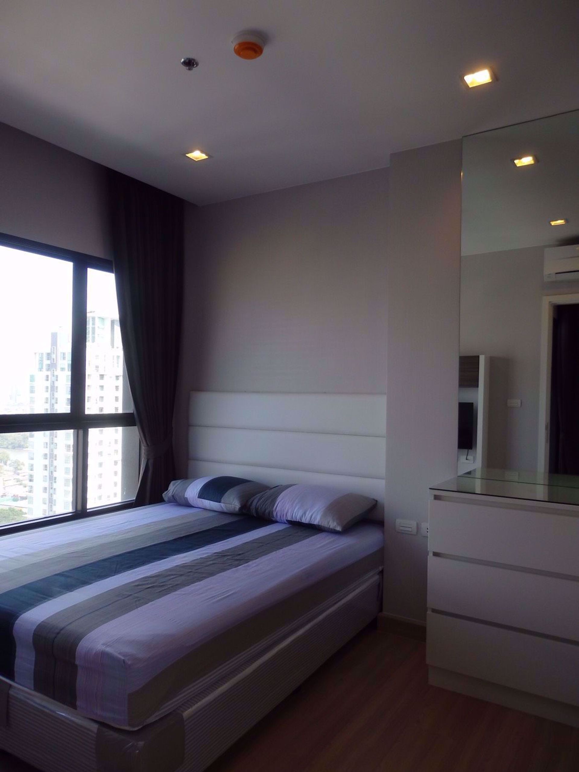 Condominio en Bajar, Krung Thep Maha Nakhon 12217479