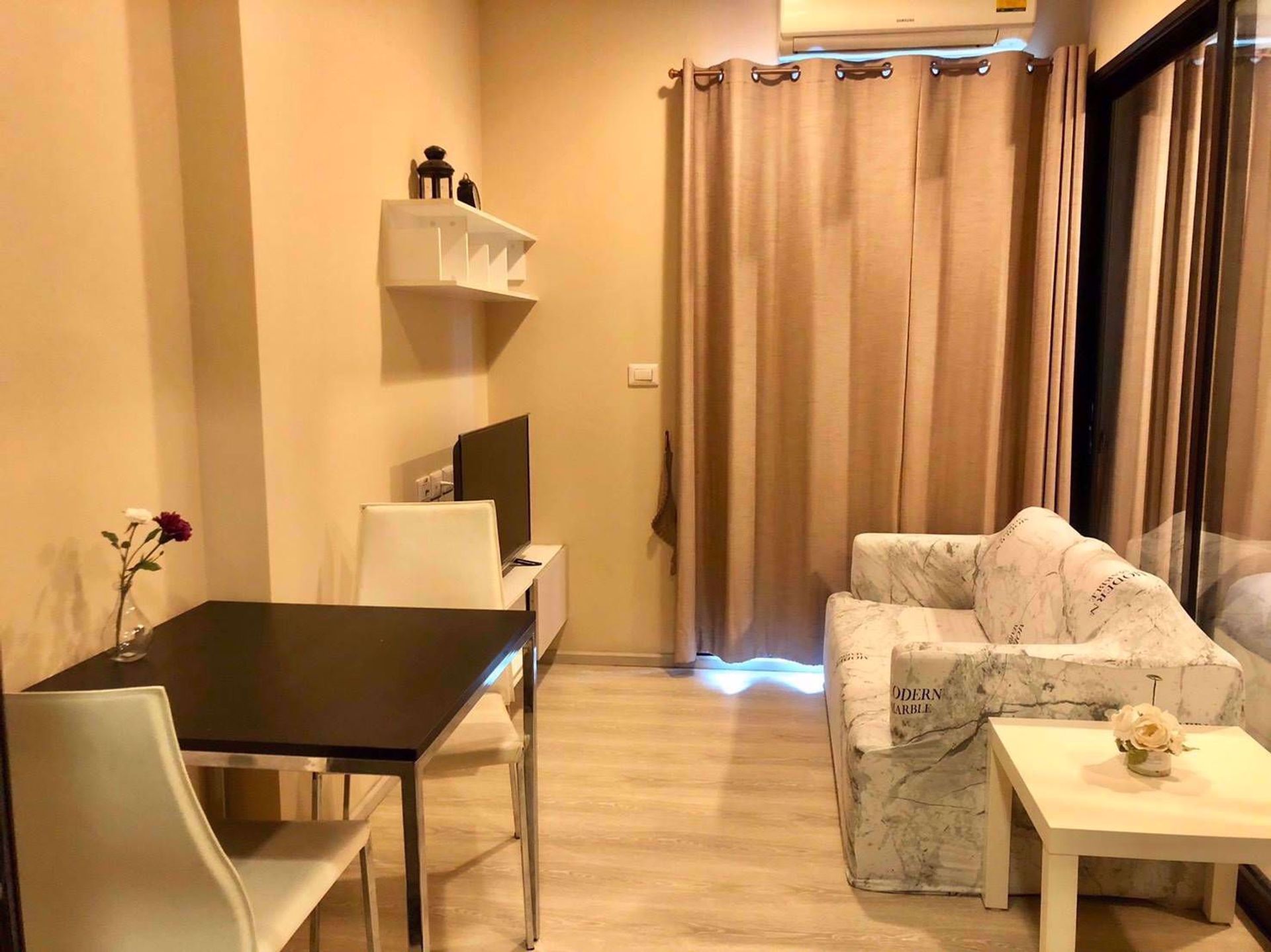 Condominium in Ban Na Lied, Krung Thep Maha Nakhon 12217558