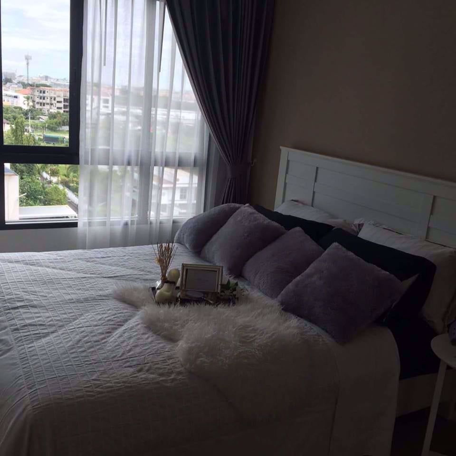 Condominio nel Tambon Sam Rong Nua, Chang Wat Samut Prakan 12217562