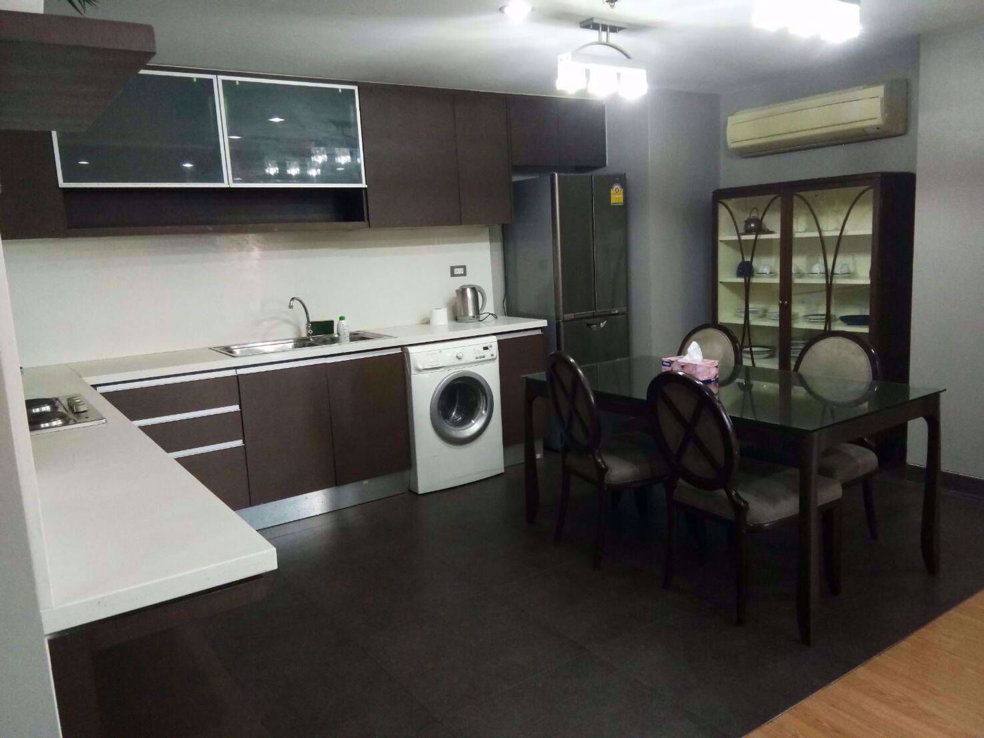 Condominium in Watthana, Krung Thep Maha Nakhon 12217634