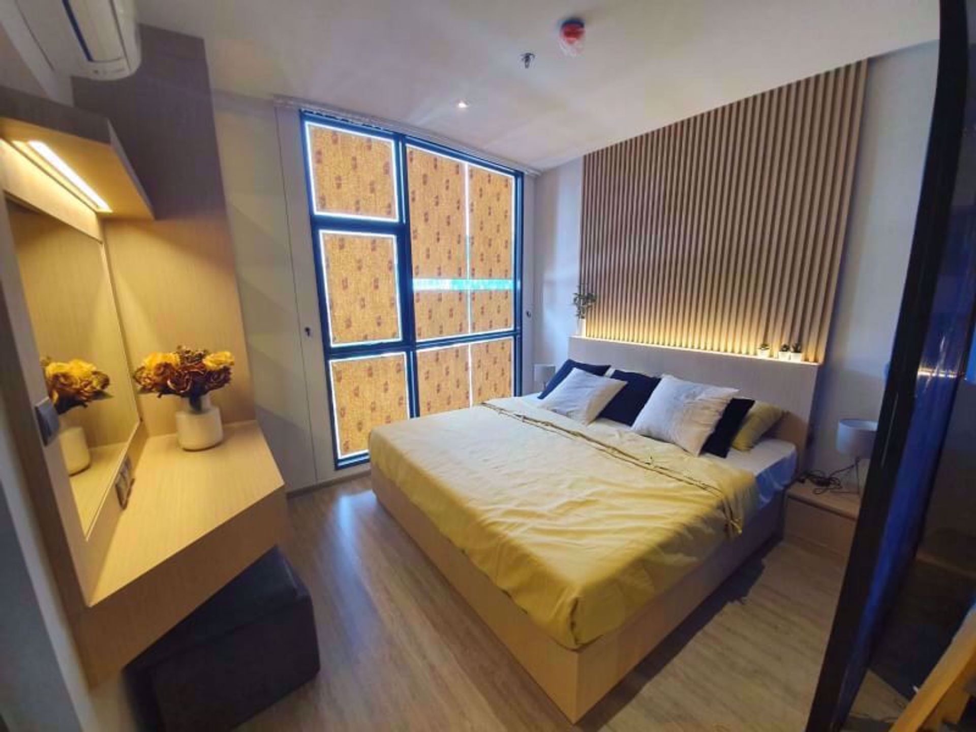 Condominium in Watthana, Krung Thep Maha Nakhon 12217667