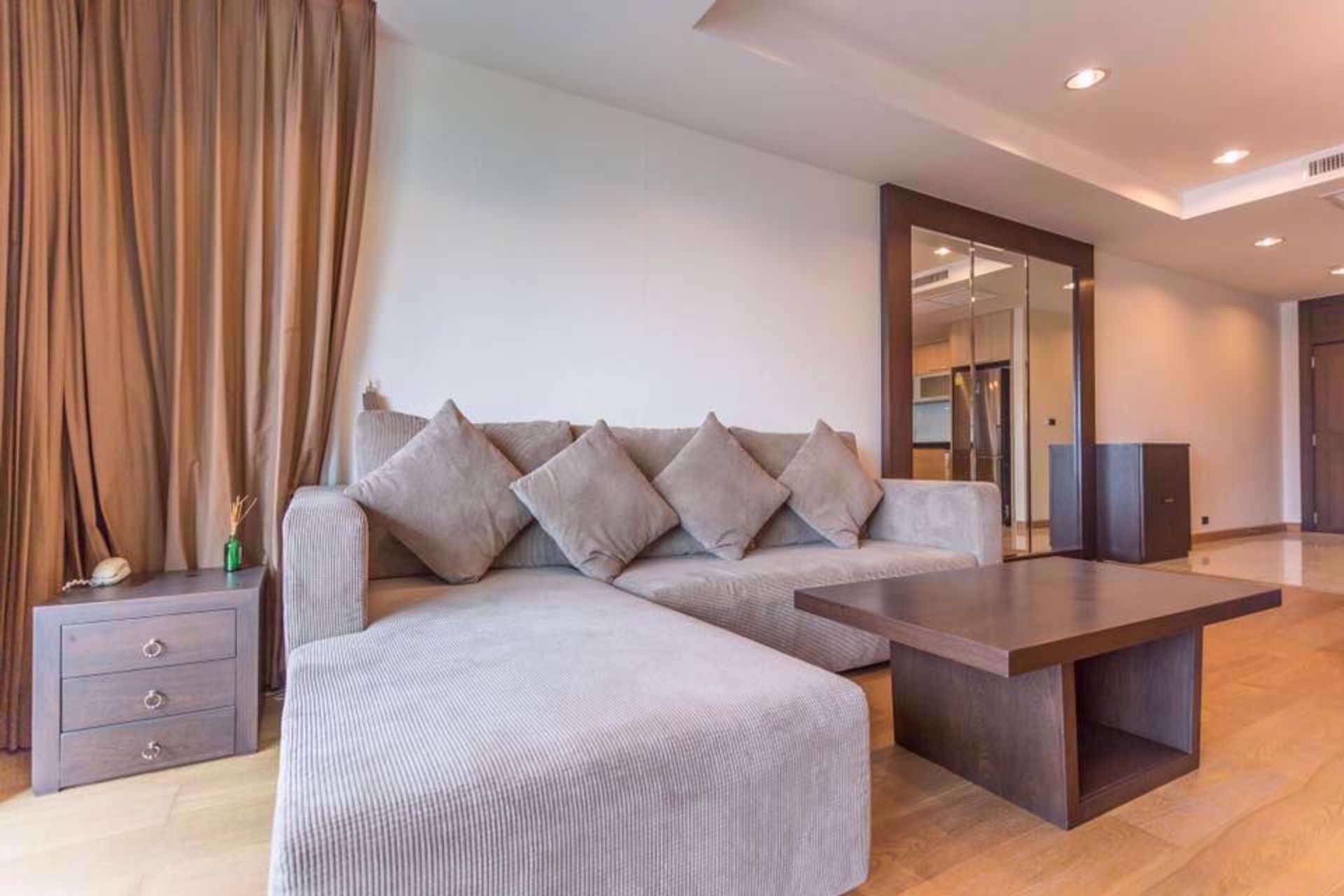 Condominium in Bang Rak, Krung Thep Maha Nakhon 12217706