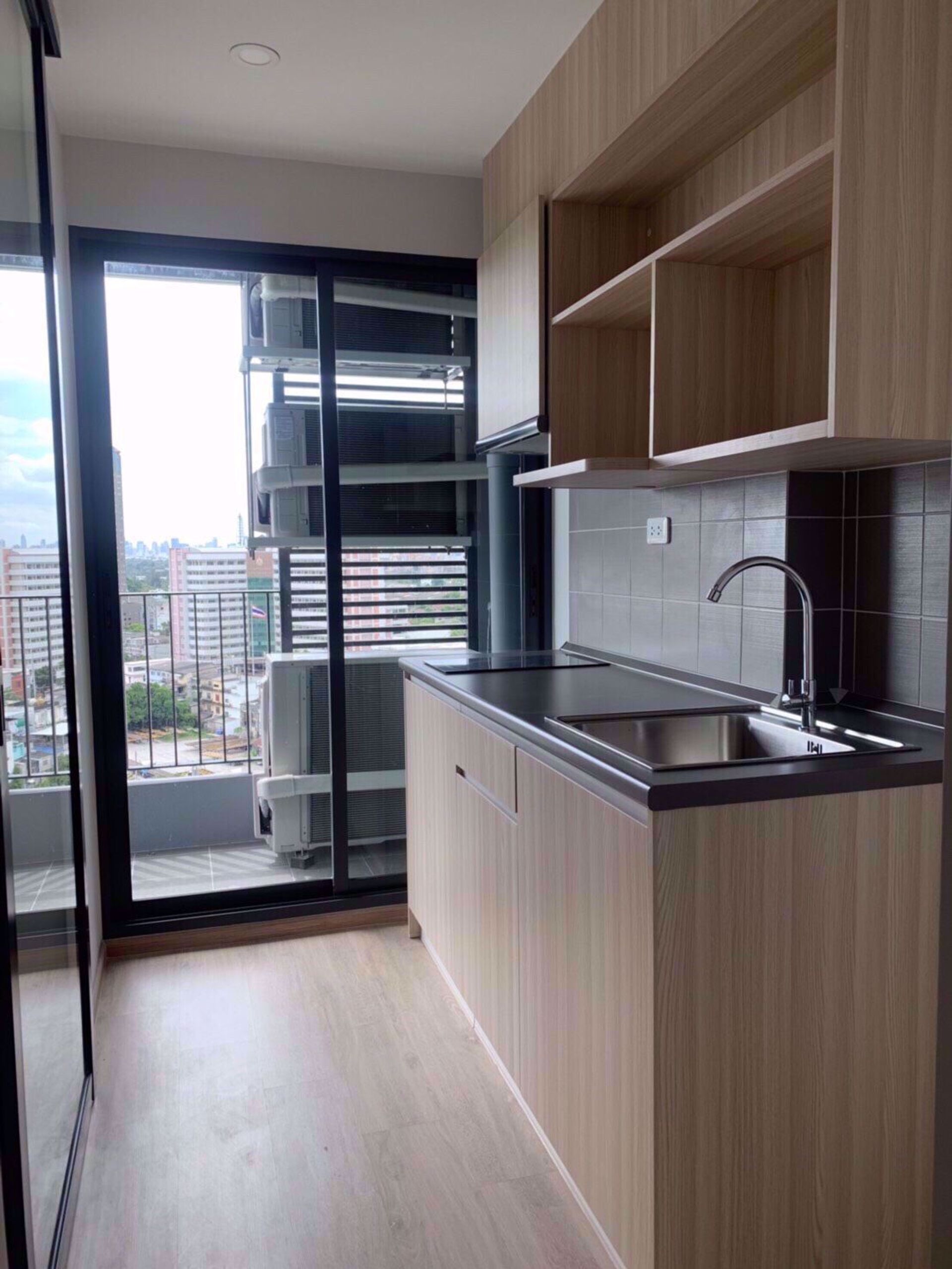 Condominio en Bang Chak, Samut Prakan 12217933