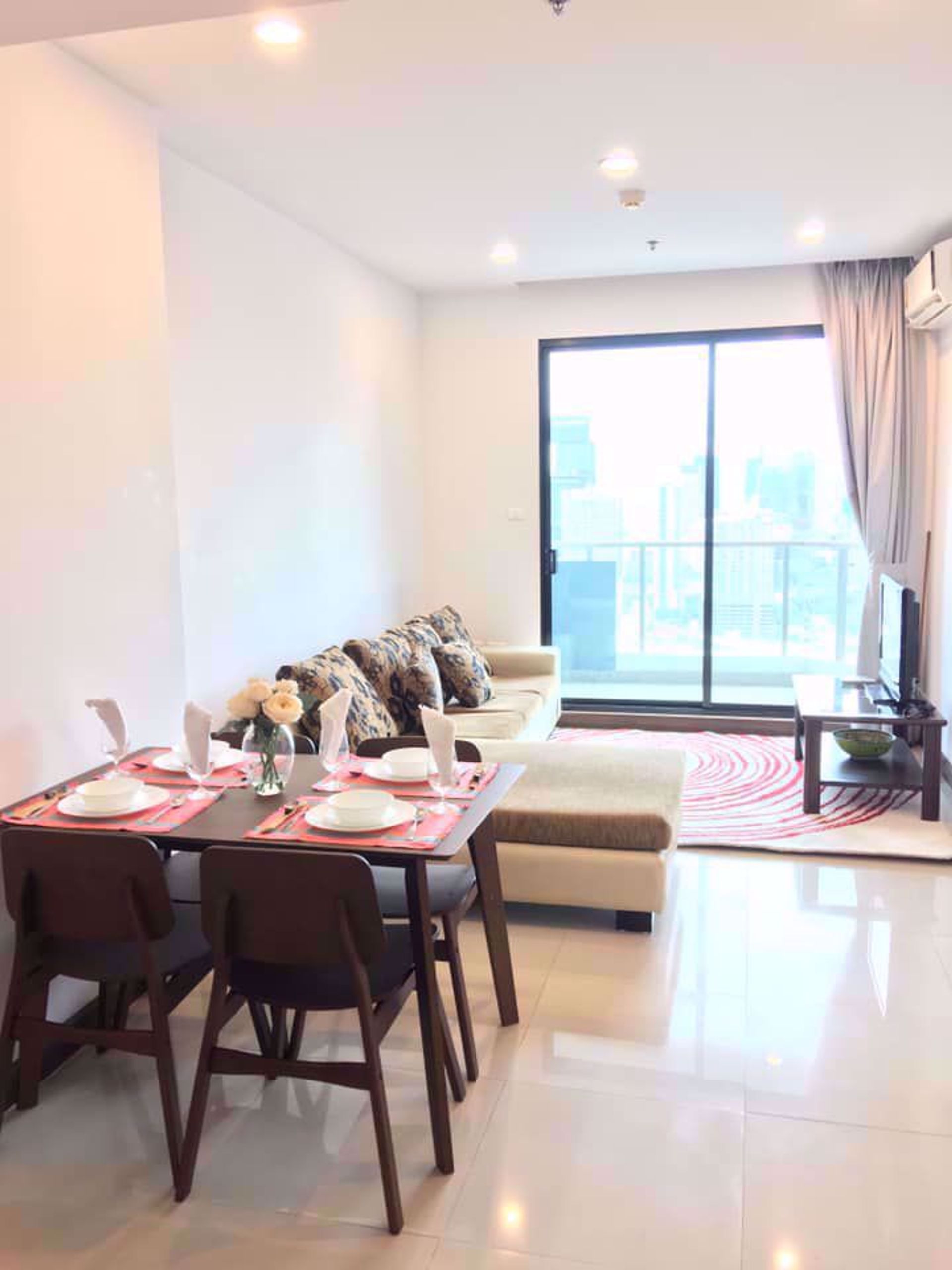 Condominio nel Ban Na canzone, Krung Thep Maha Nakhon 12218051