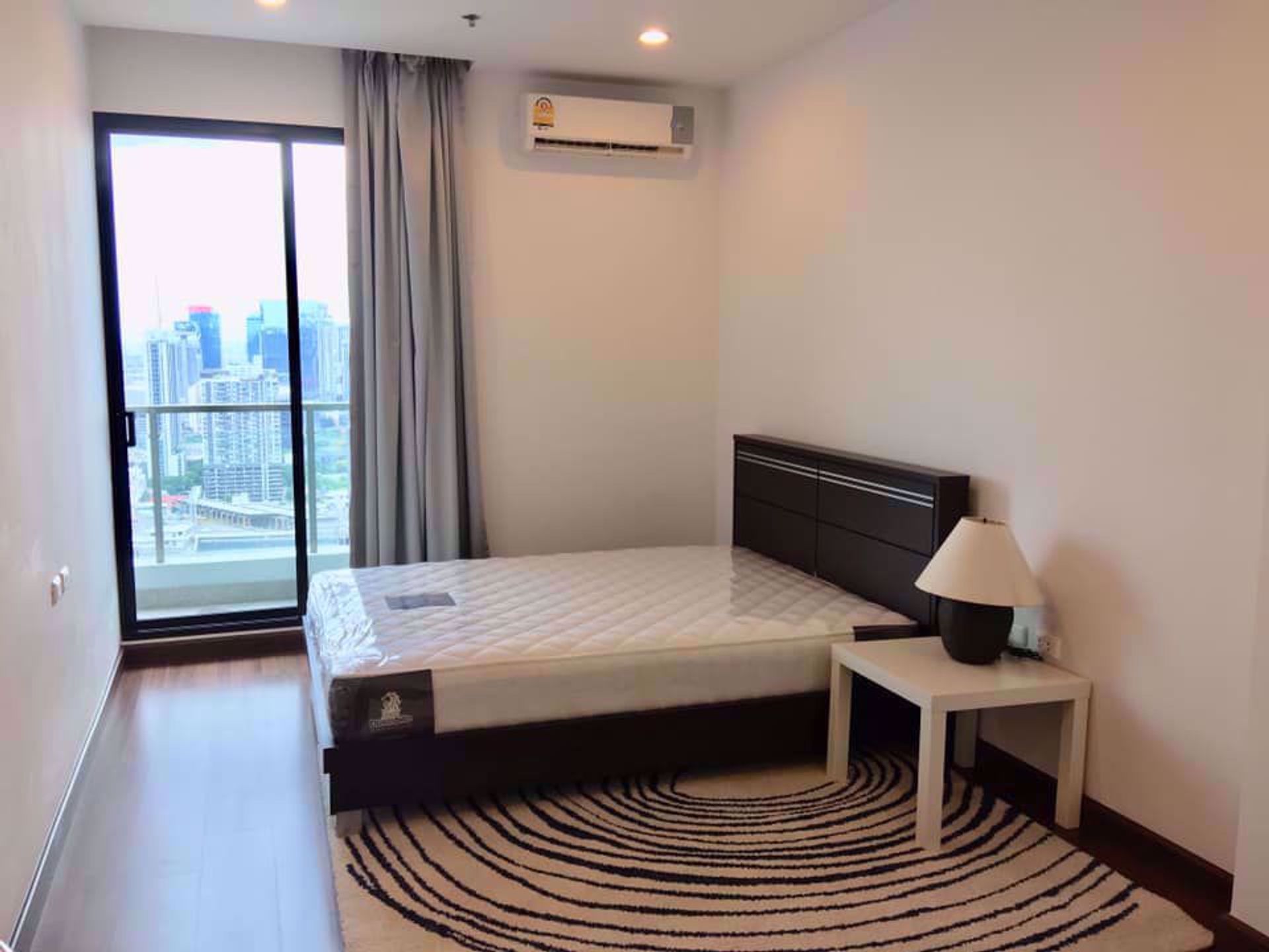 Condominio nel Ban Na canzone, Krung Thep Maha Nakhon 12218051