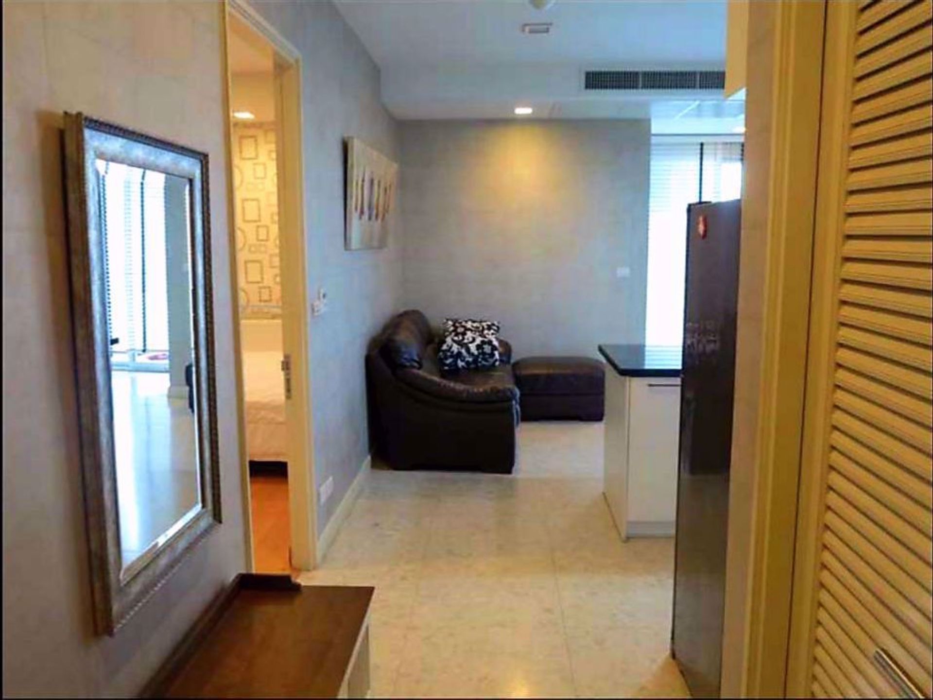 Condominium in Watthana, Krung Thep Maha Nakhon 12218139