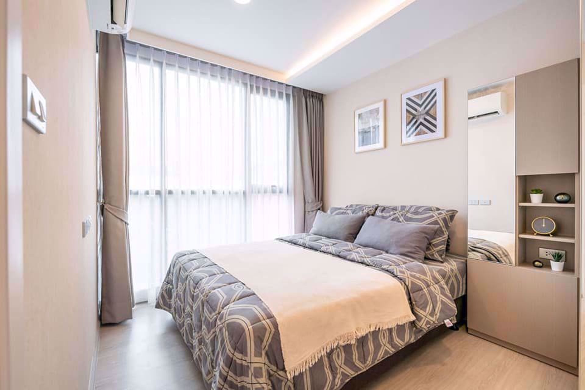 Condominium dans Khlong Toei, Krung Thep Maha Nakhon 12218143