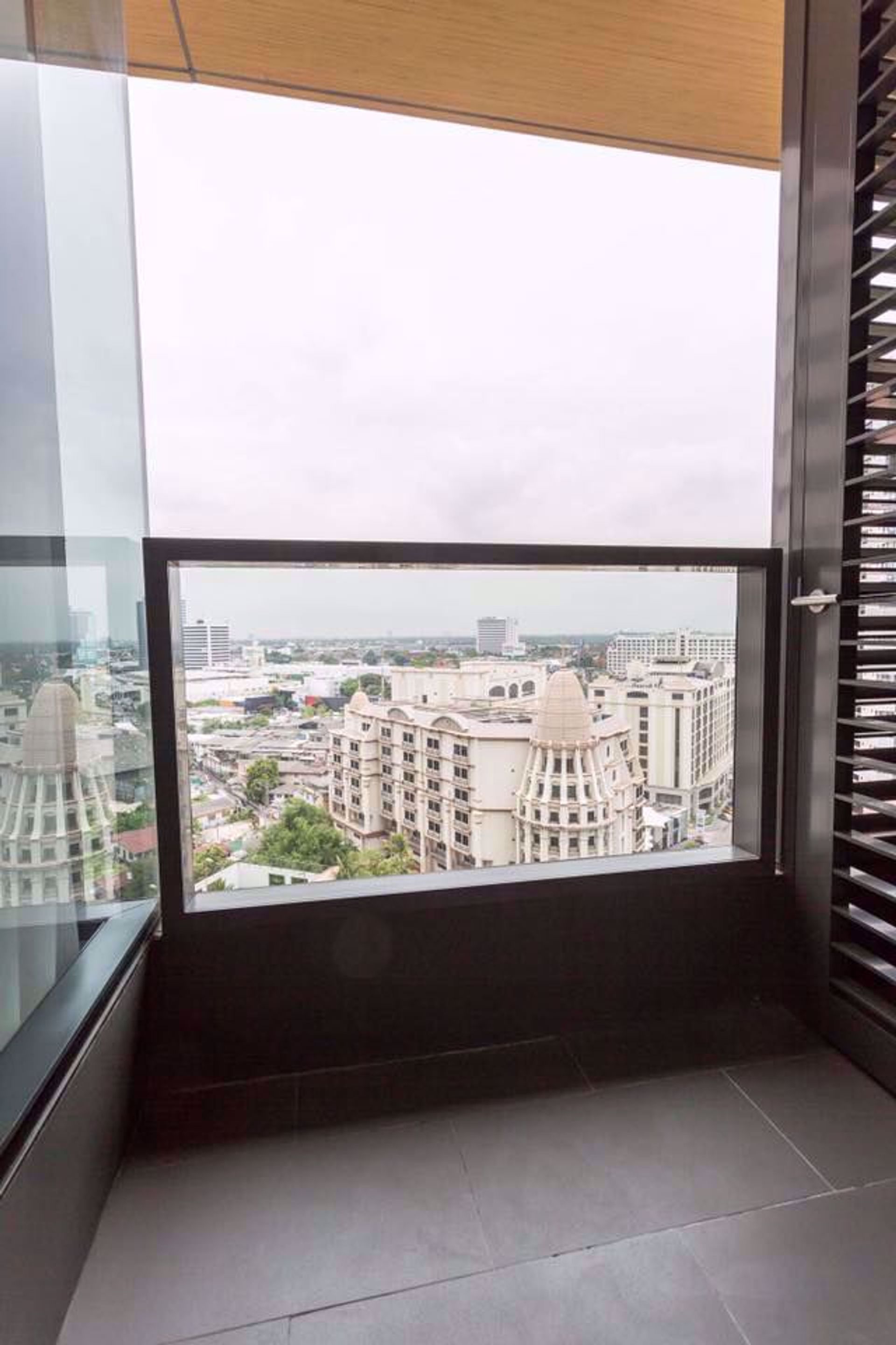 Condominio nel , Krung Thep Maha Nakhon 12218196