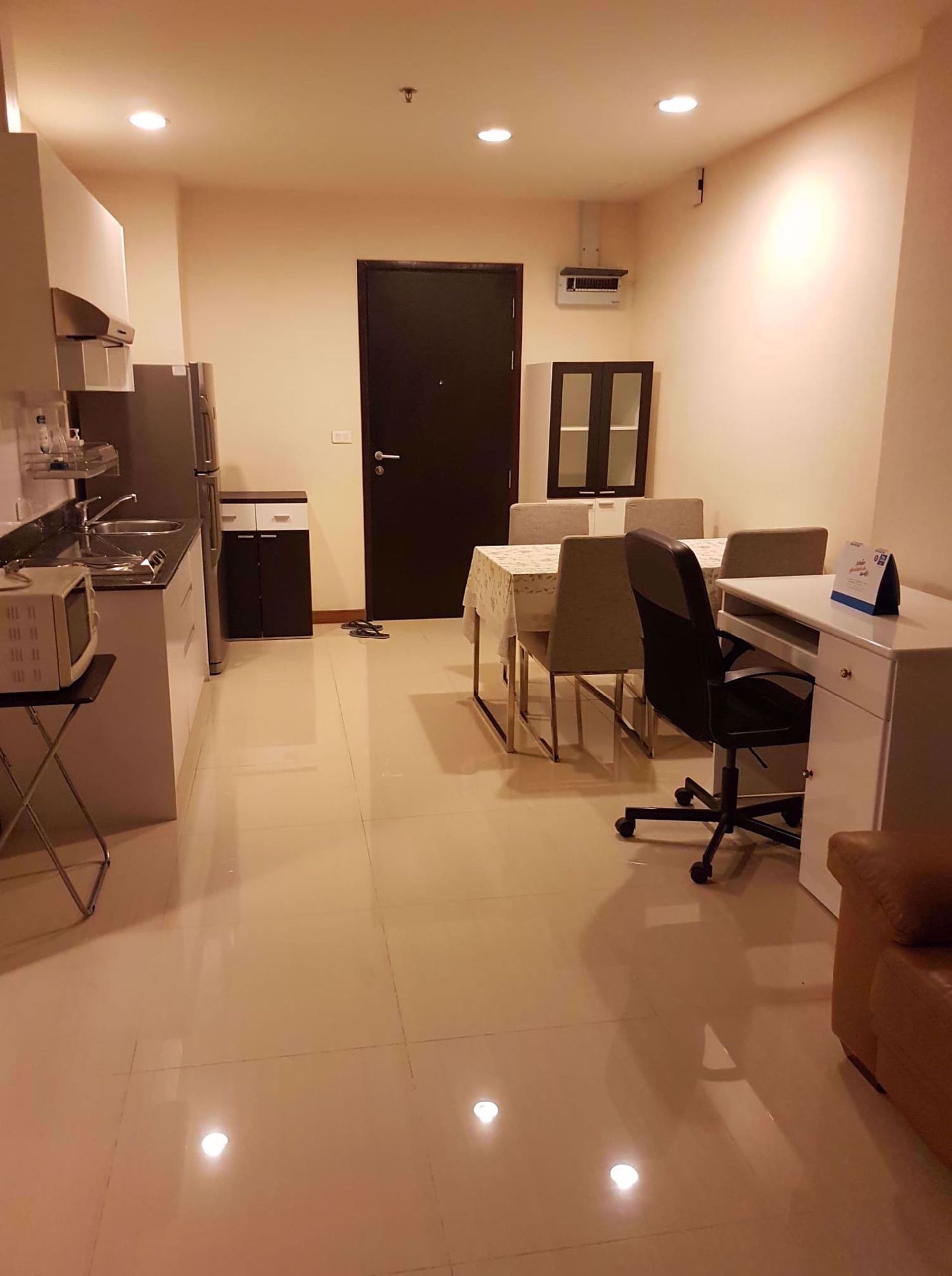 Condominio nel Phra Khanong, Krung Thep Maha Nakhon 12218247