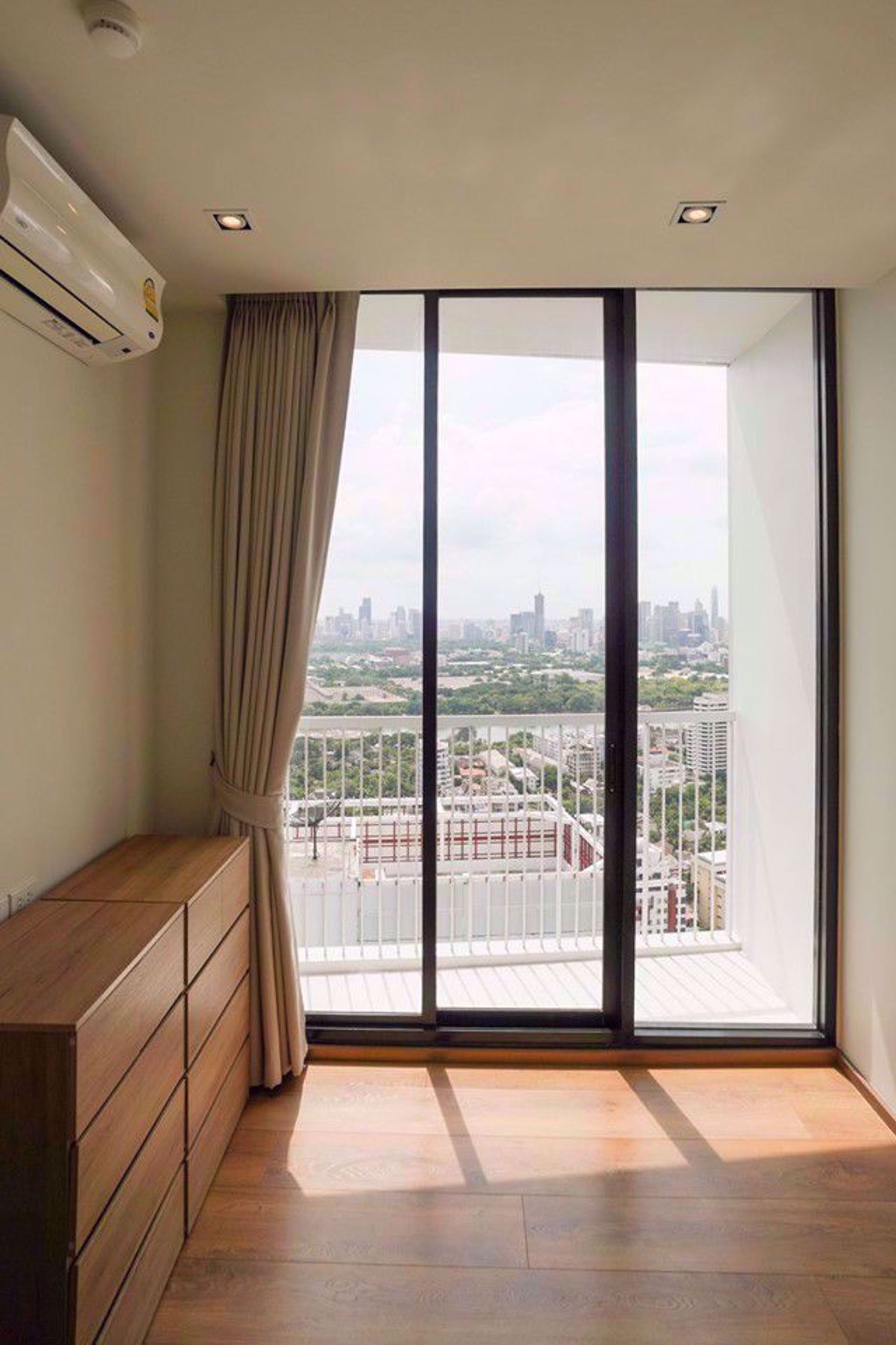 Condominium dans Khlong Toei, Krung Thep Maha Nakhon 12218279