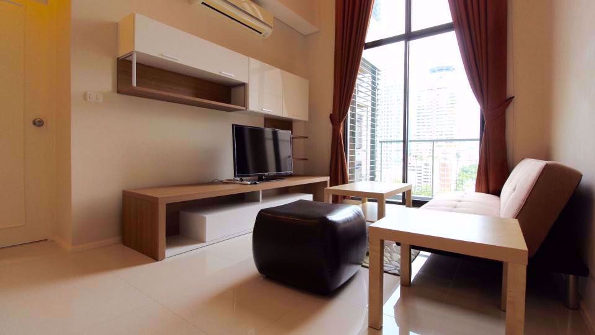 Condominio en Ban Na Song, Krung Thep Maha Nakhon 12218335