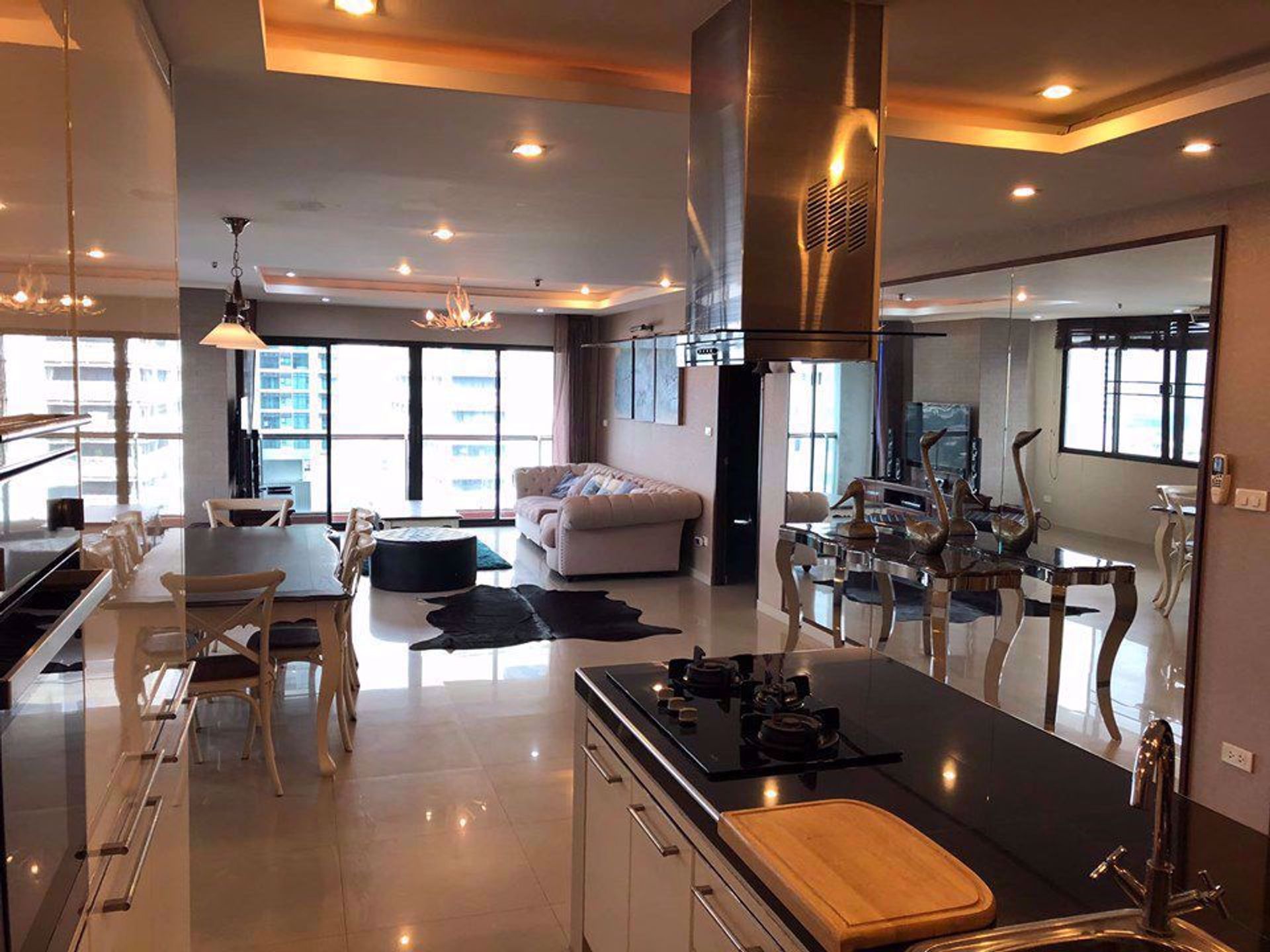 Condominium in Watthana, Krung Thep Maha Nakhon 12218438