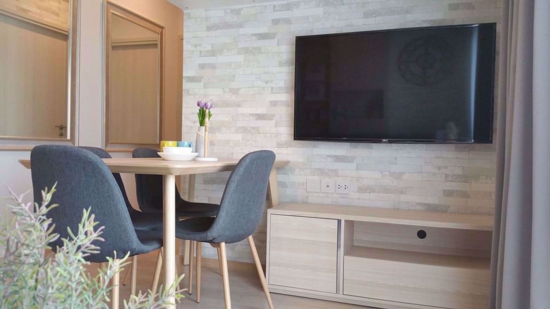 Condominium in Ban Na Song, Krung Thep Maha Nakhon 12218460