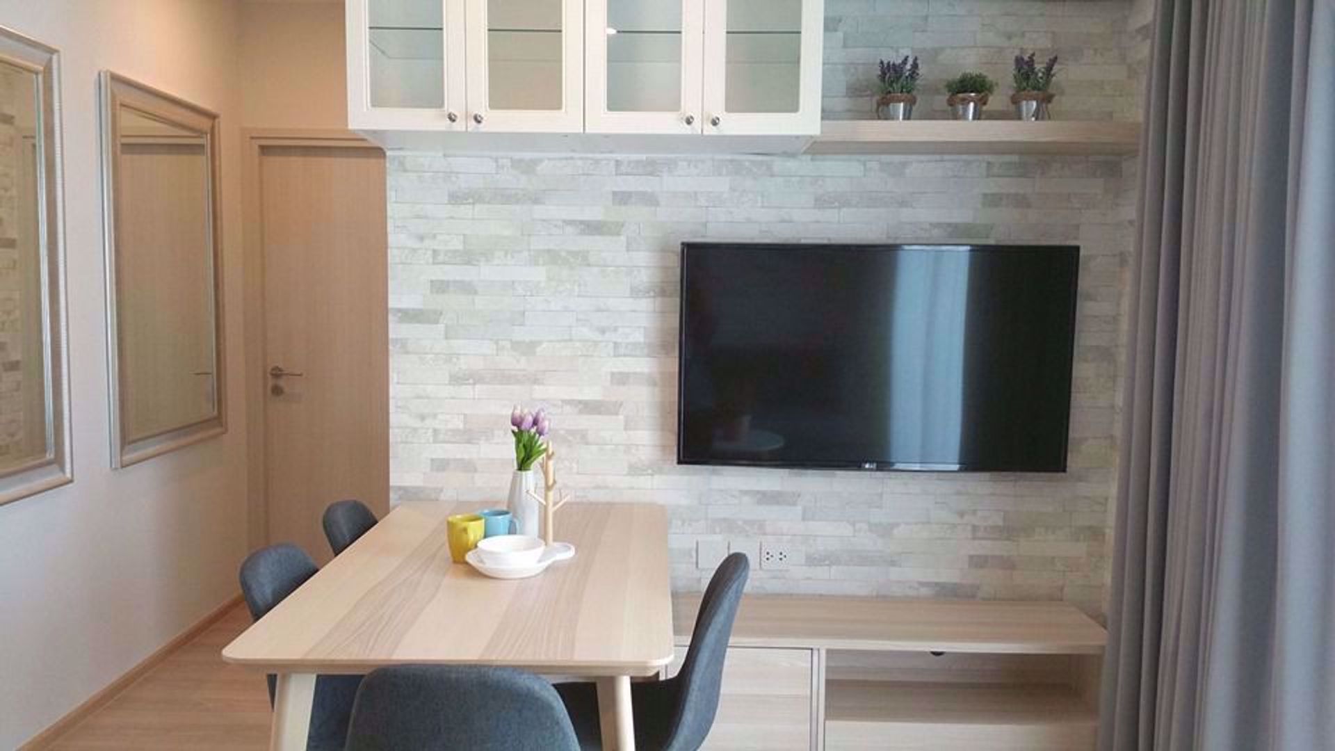 Condominium in Ban Na Song, Krung Thep Maha Nakhon 12218460