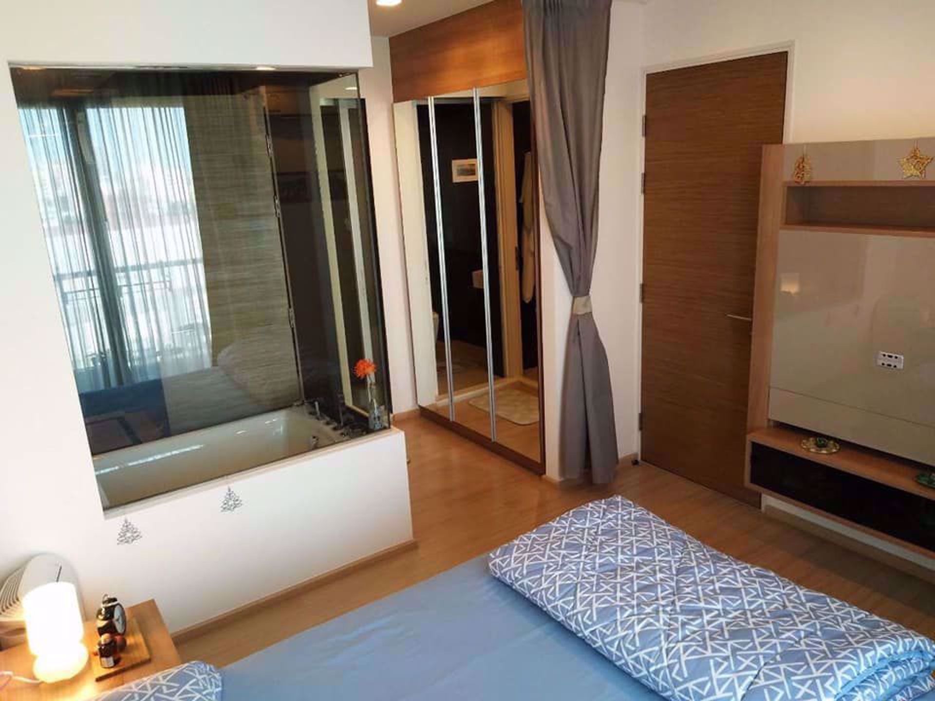 Condominio nel Phra Khanong, Krung Thep Maha Nakhon 12218541