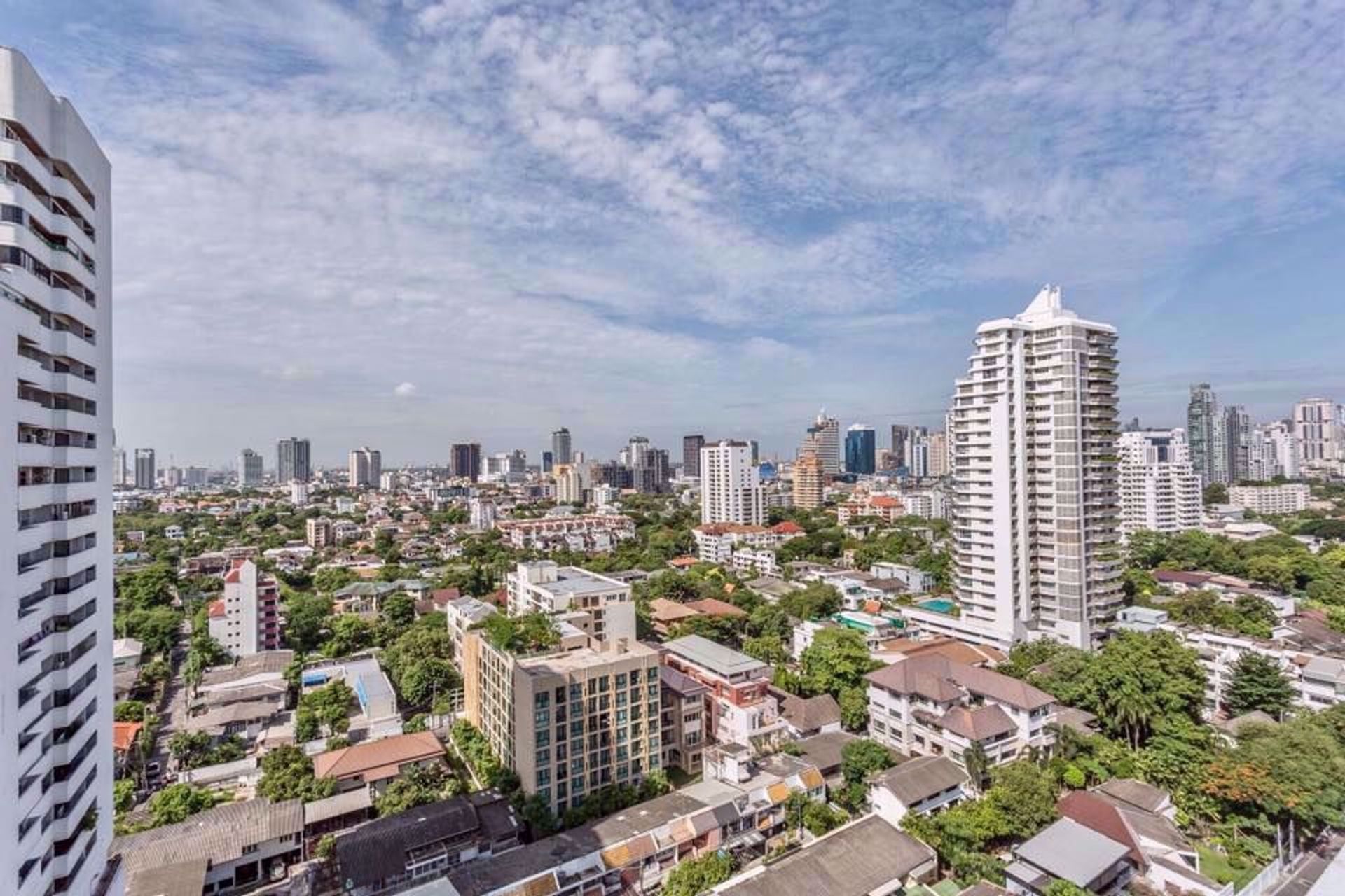 Condominium in , Krung Thep Maha Nakhon 12218649