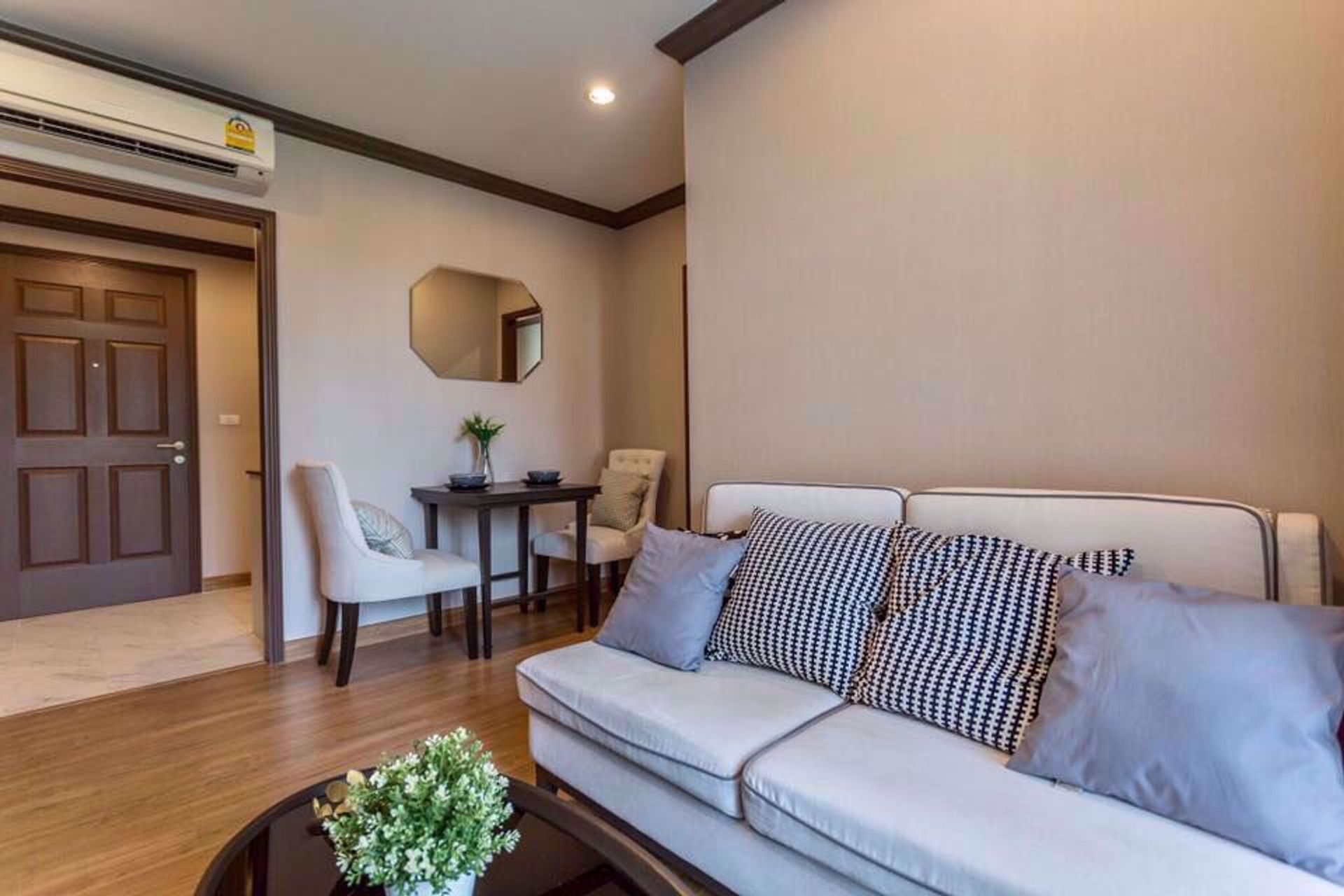 Condominium in , Krung Thep Maha Nakhon 12218684