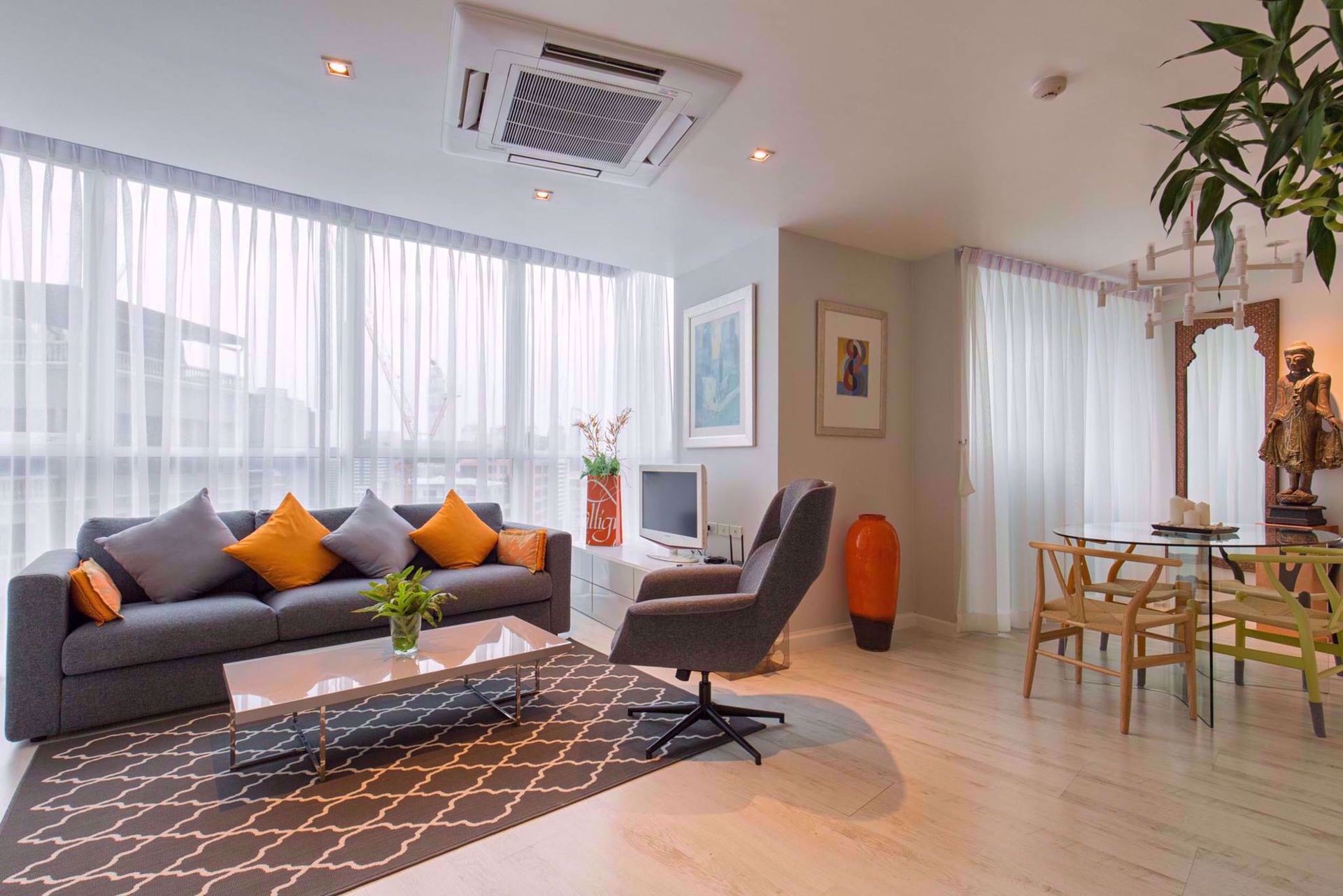 Condominium in Pathum Wan, Krung Thep Maha Nakhon 12218695