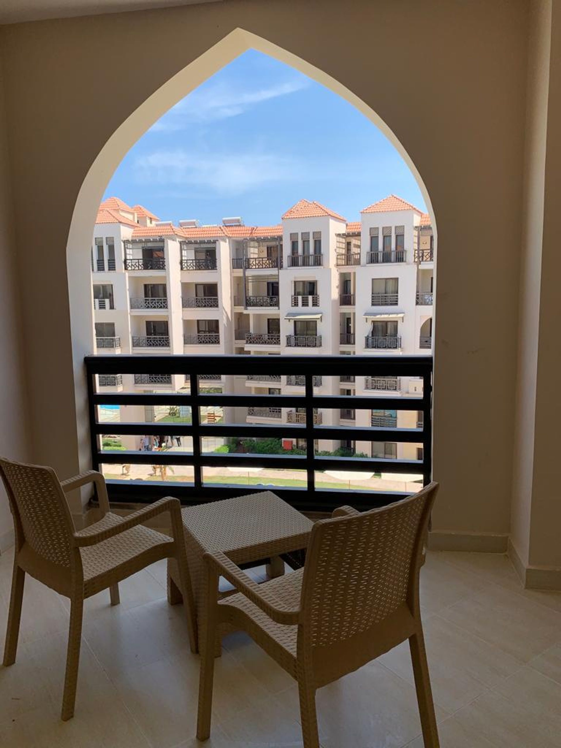 Condominium in Al Ghardaqah, Al Bahr al Ahmar 12218908