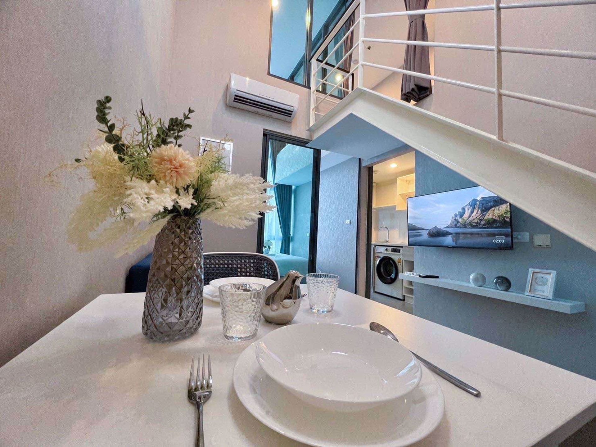 Condominium in Bang Sue, Krung Thep Maha Nakhon 12219223