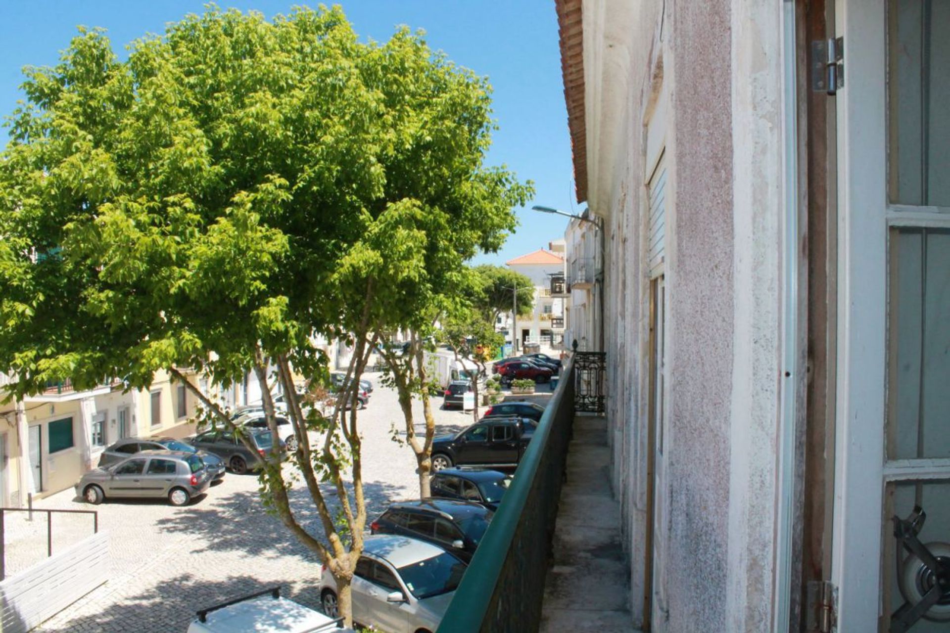 Condominium in Nazaré, Leiria District 12220535