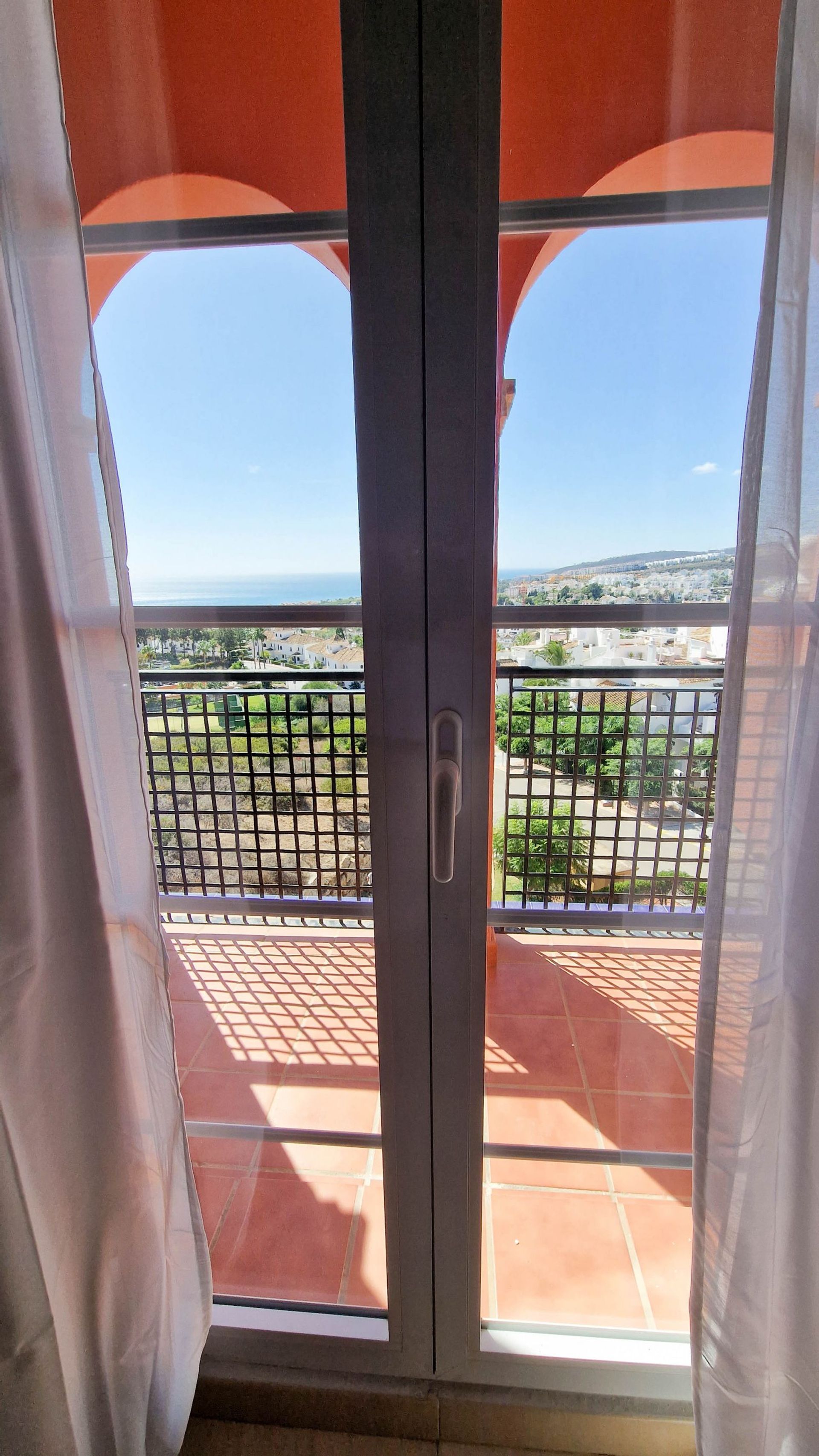 Condominio nel Manilva, Andalucía 12220648