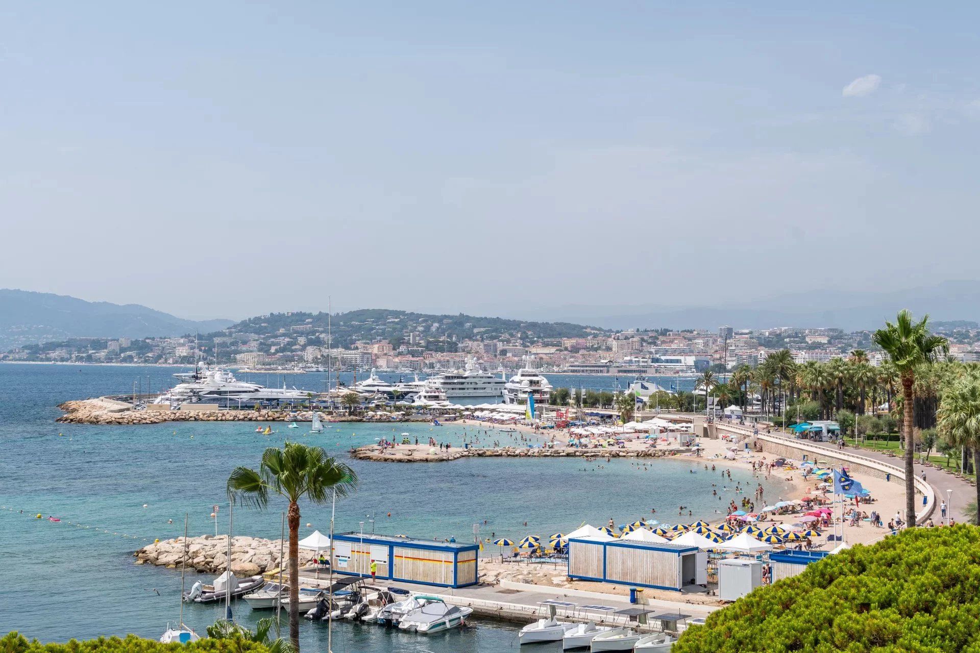 Кондоминиум в Cannes, Alpes-Maritimes 12221698