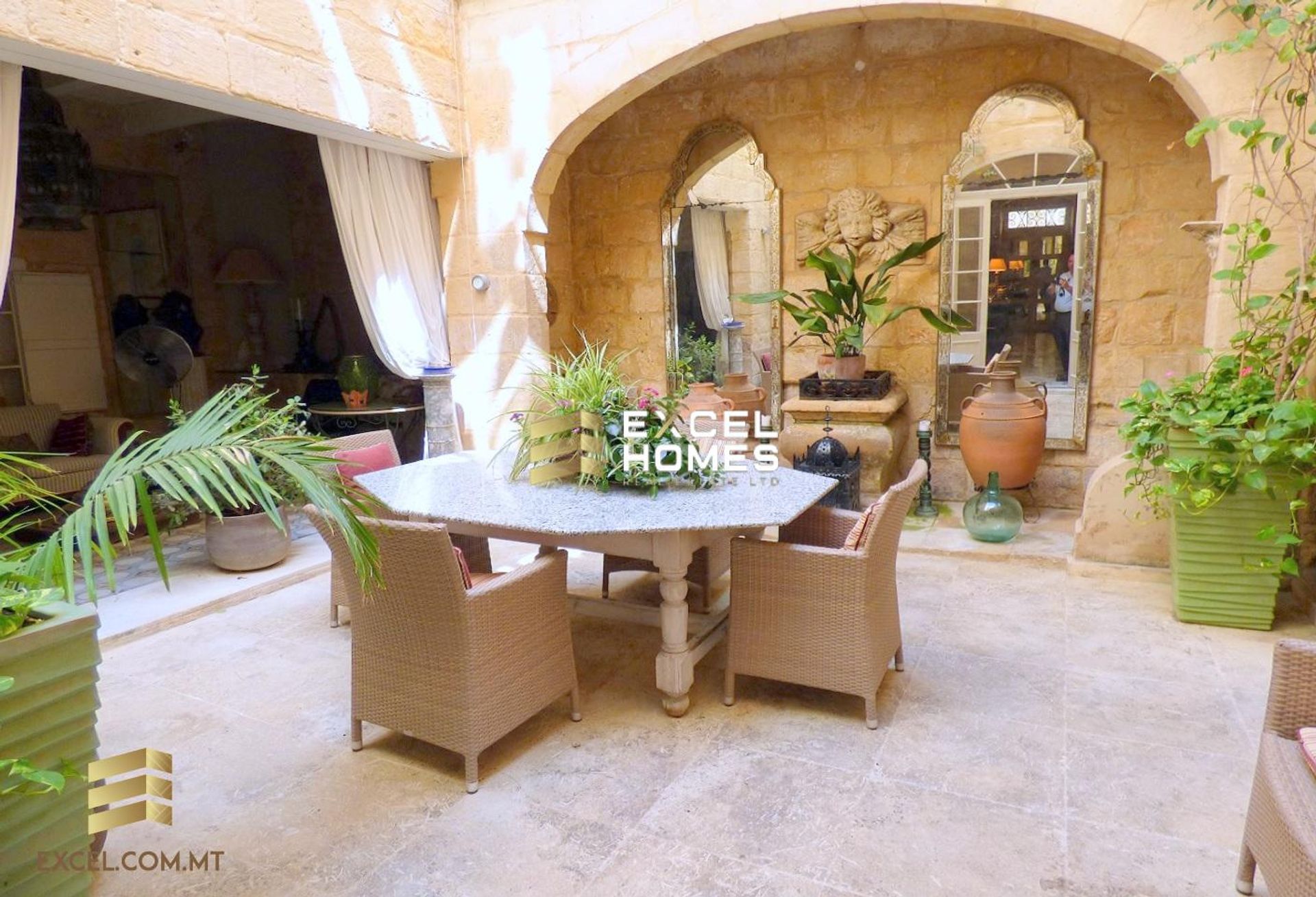 loger dans Cospicua, Bormla 12222366