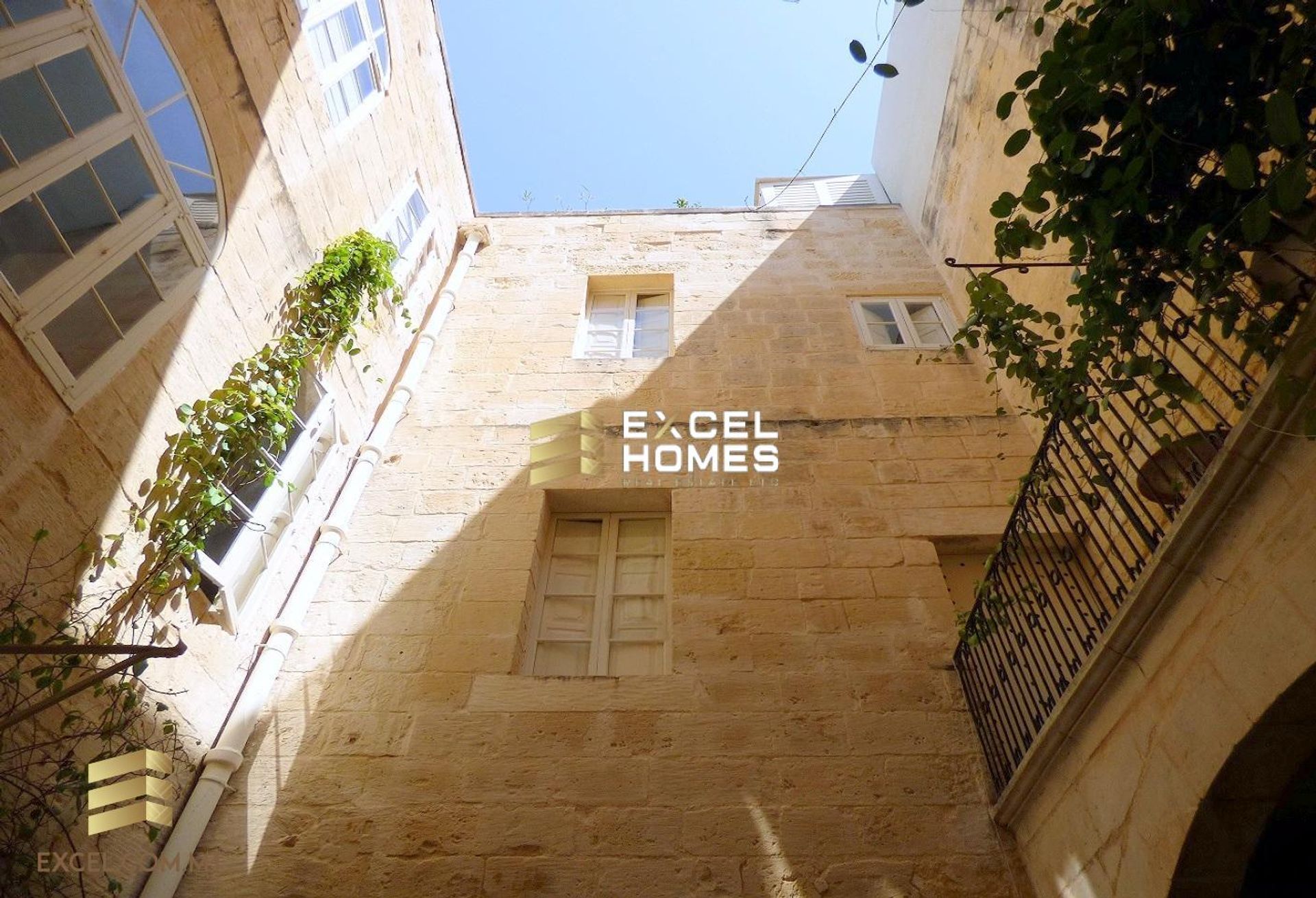 loger dans Cospicua, Bormla 12222366