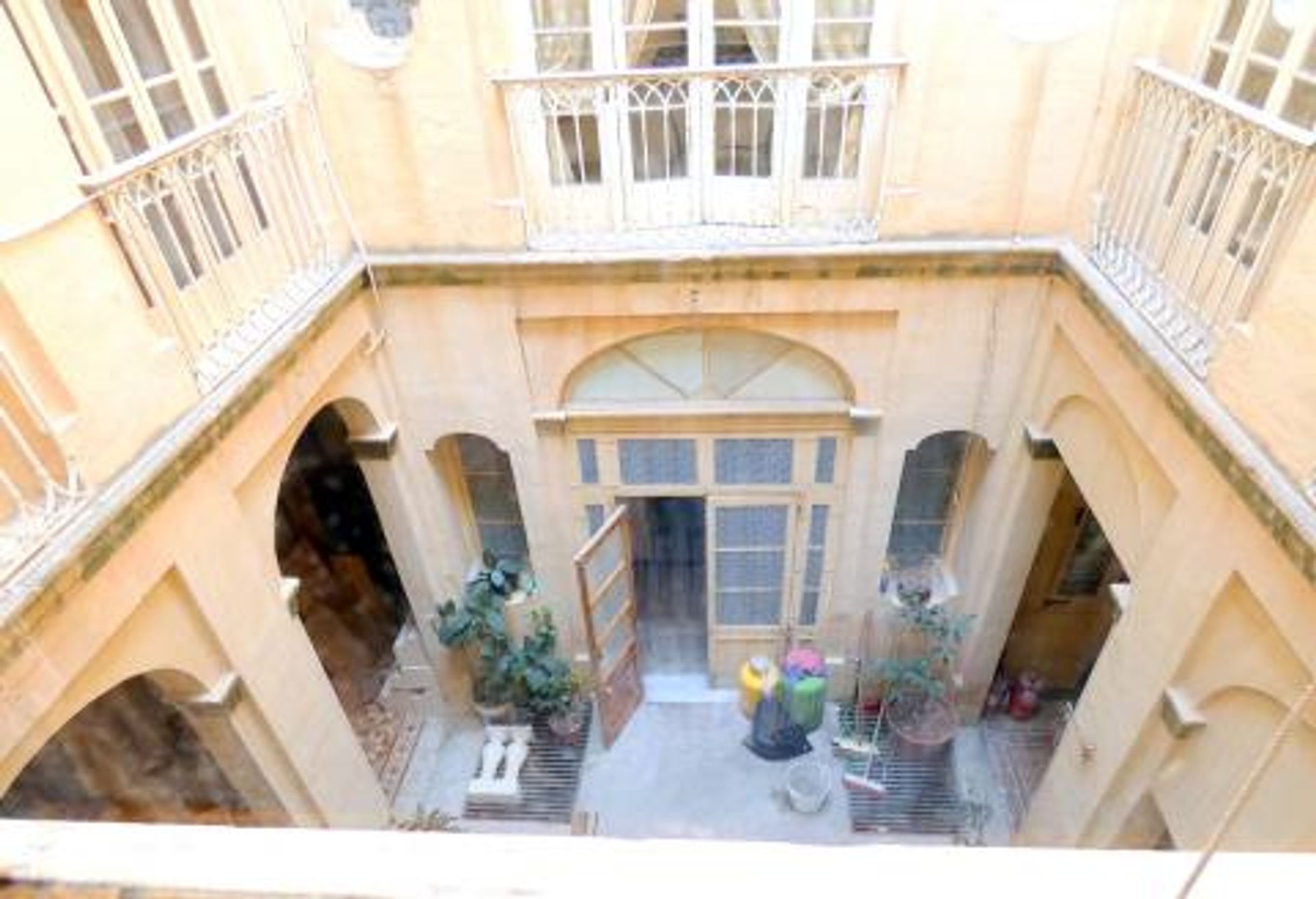 House in Valletta,  12223333