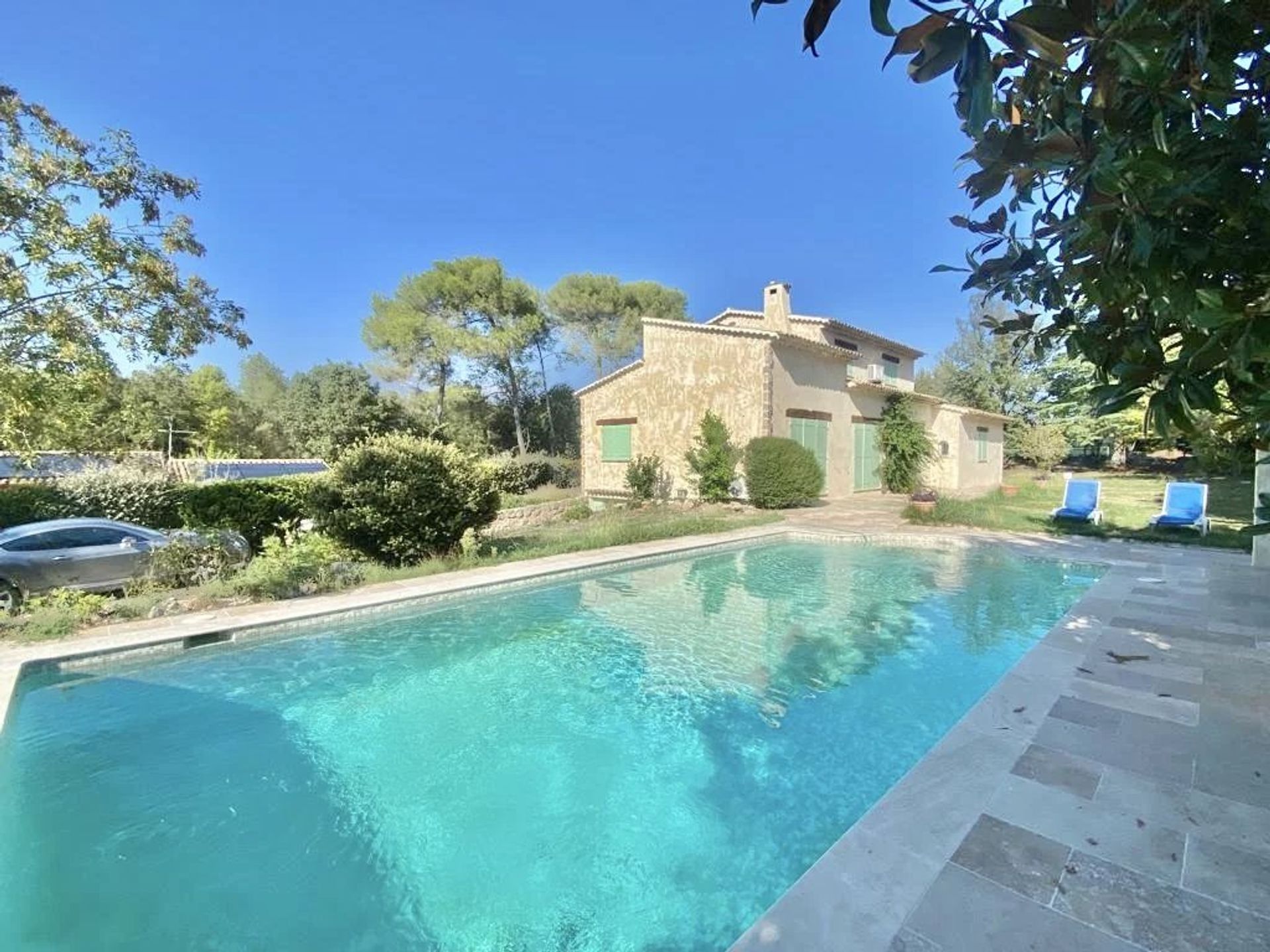 بيت في Le Plan, Provence-Alpes-Cote d'Azur 12223643