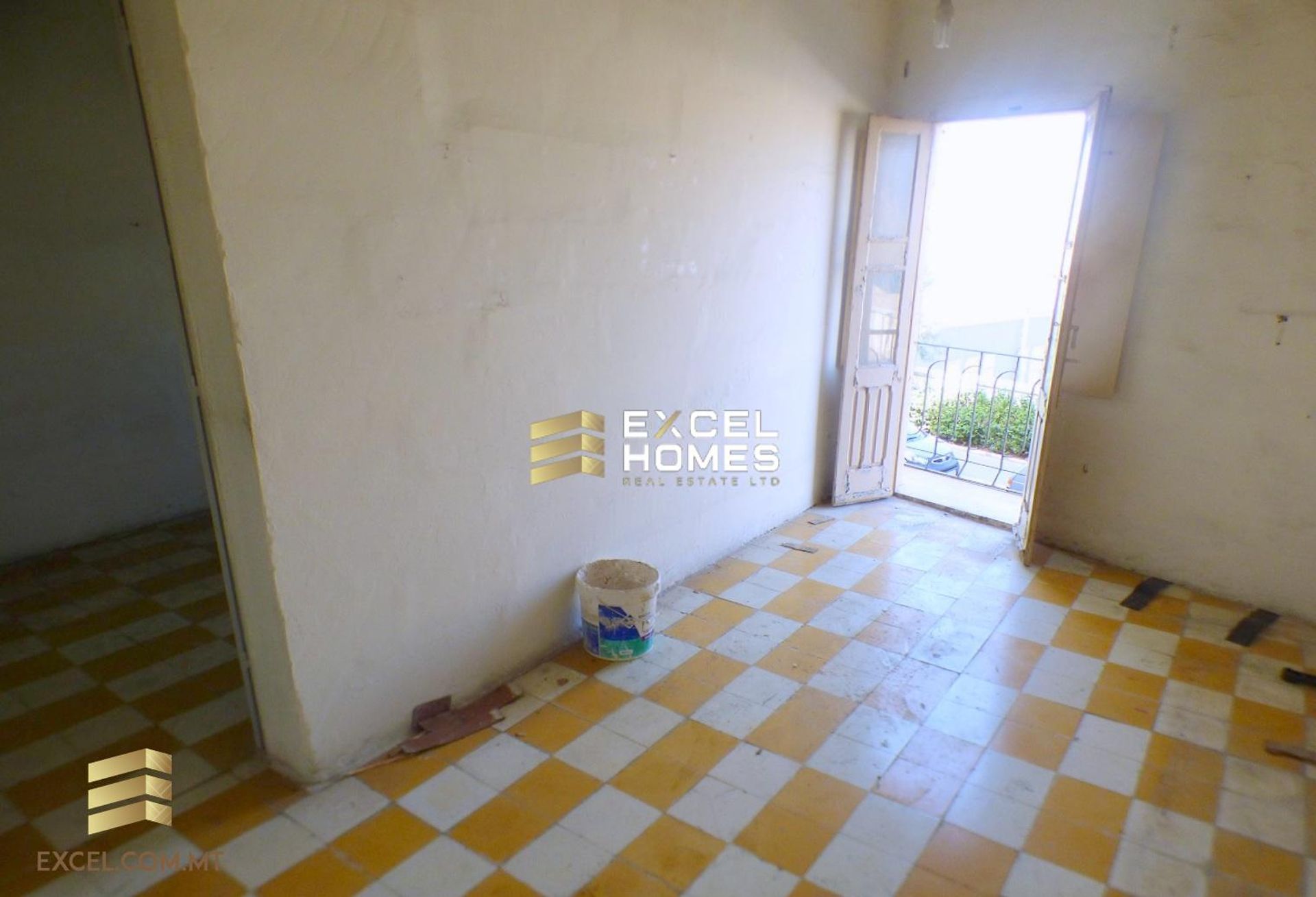 loger dans Cospicua, Bormla 12224374