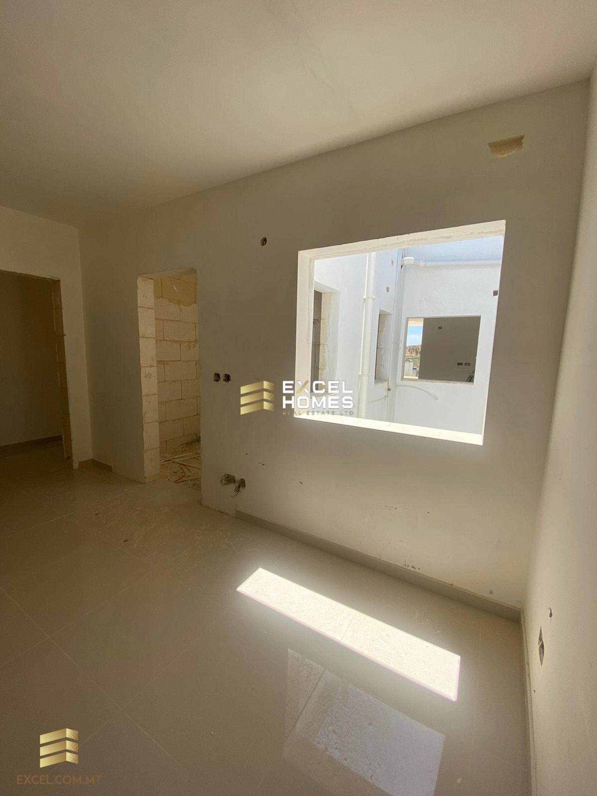 Hus i Gharb, Gharb 12227464