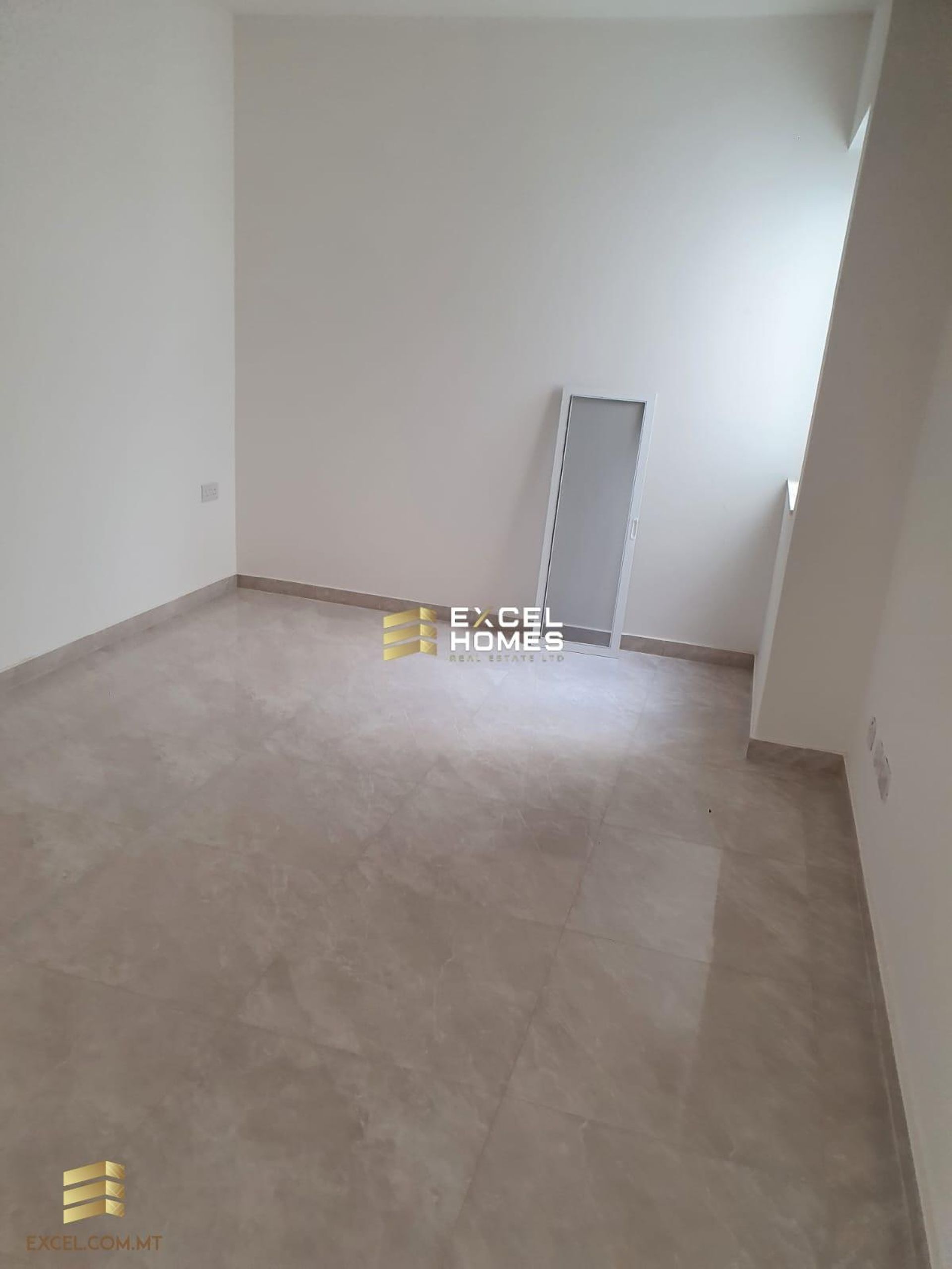 loger dans In-Nadur, In-Nadur 12228106