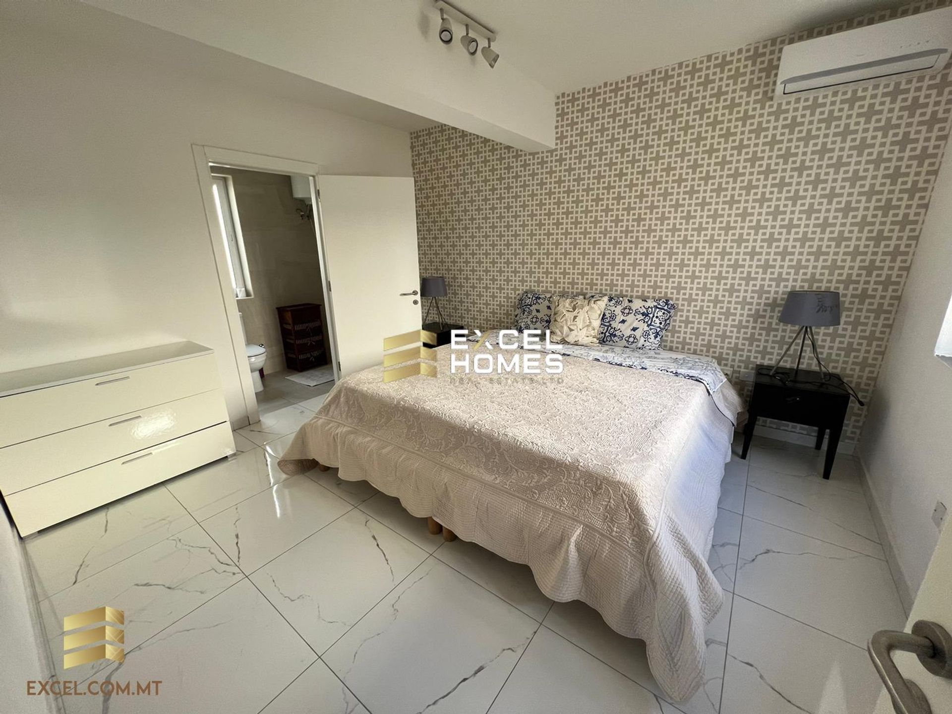 Hus i Gzira, Gzira 12228909