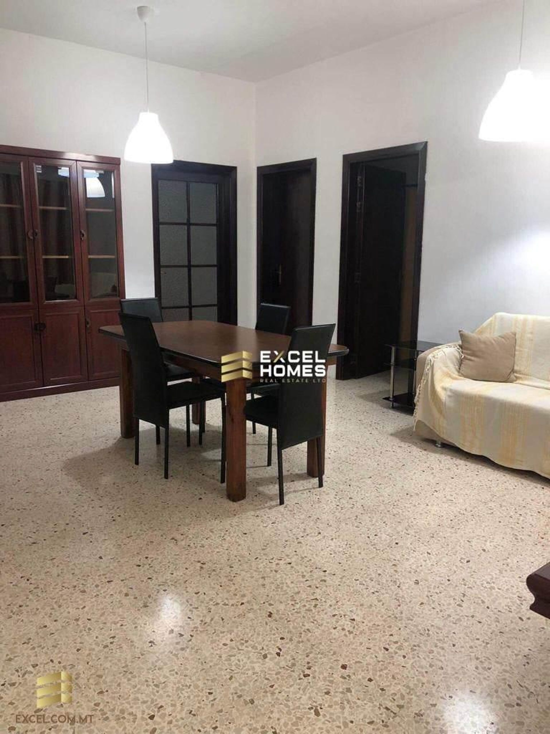 casa en Mosta,  12229578