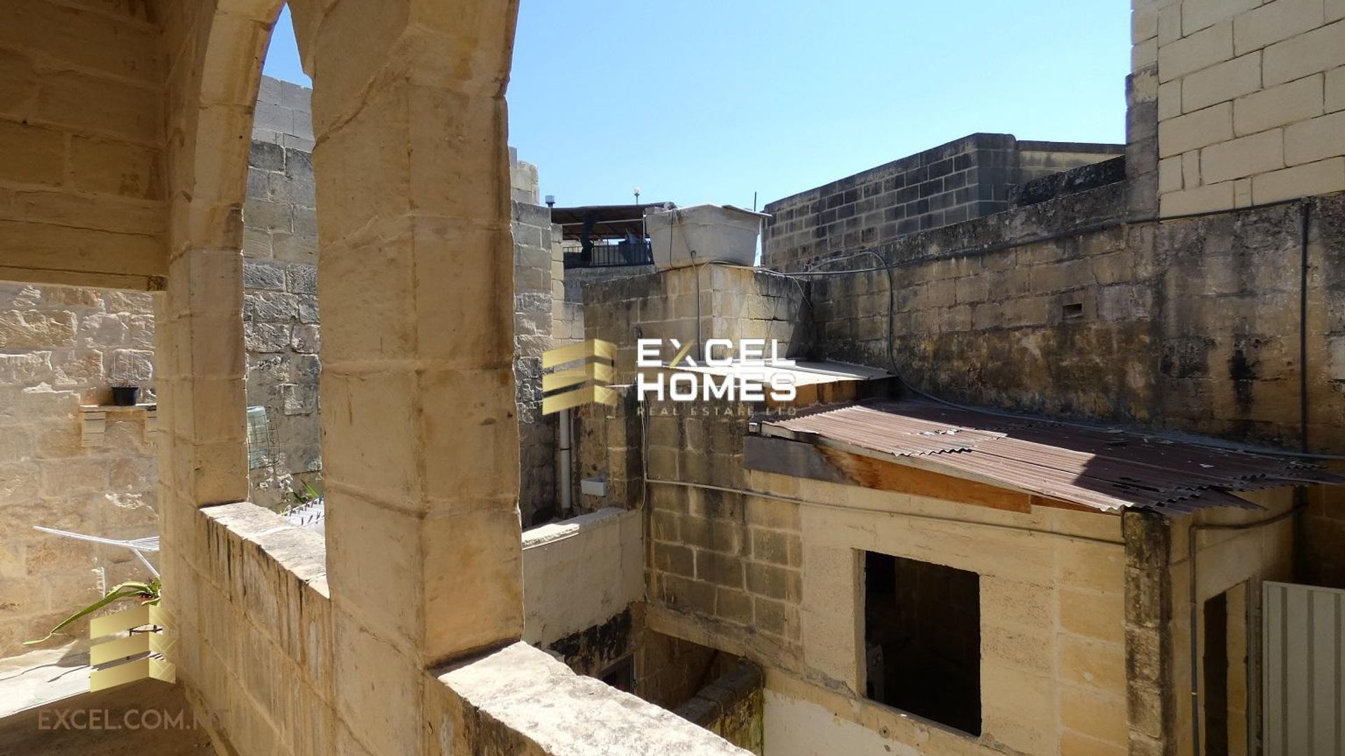 Rumah di Qormi,  12230091