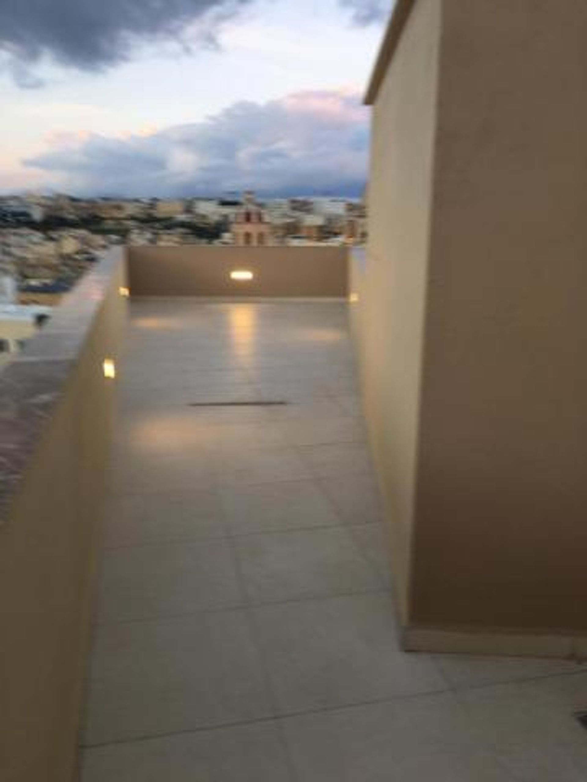 Hus i Qormi, Qormi 12230288