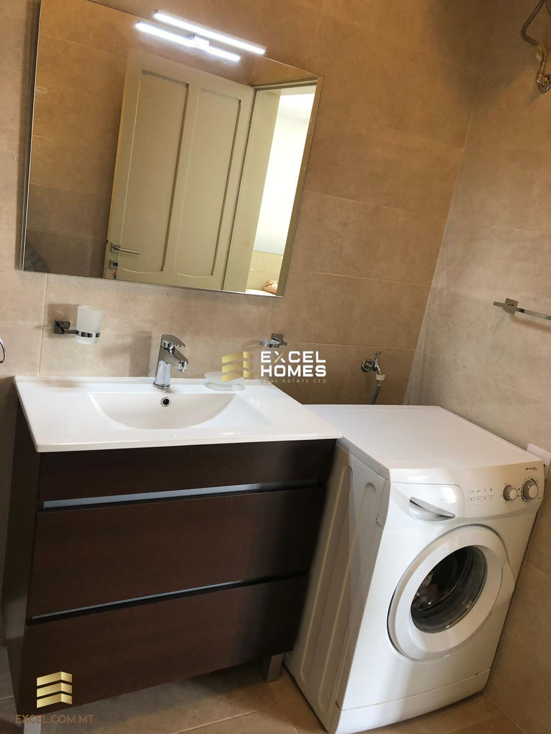 casa en Qormi, Qormi 12230288