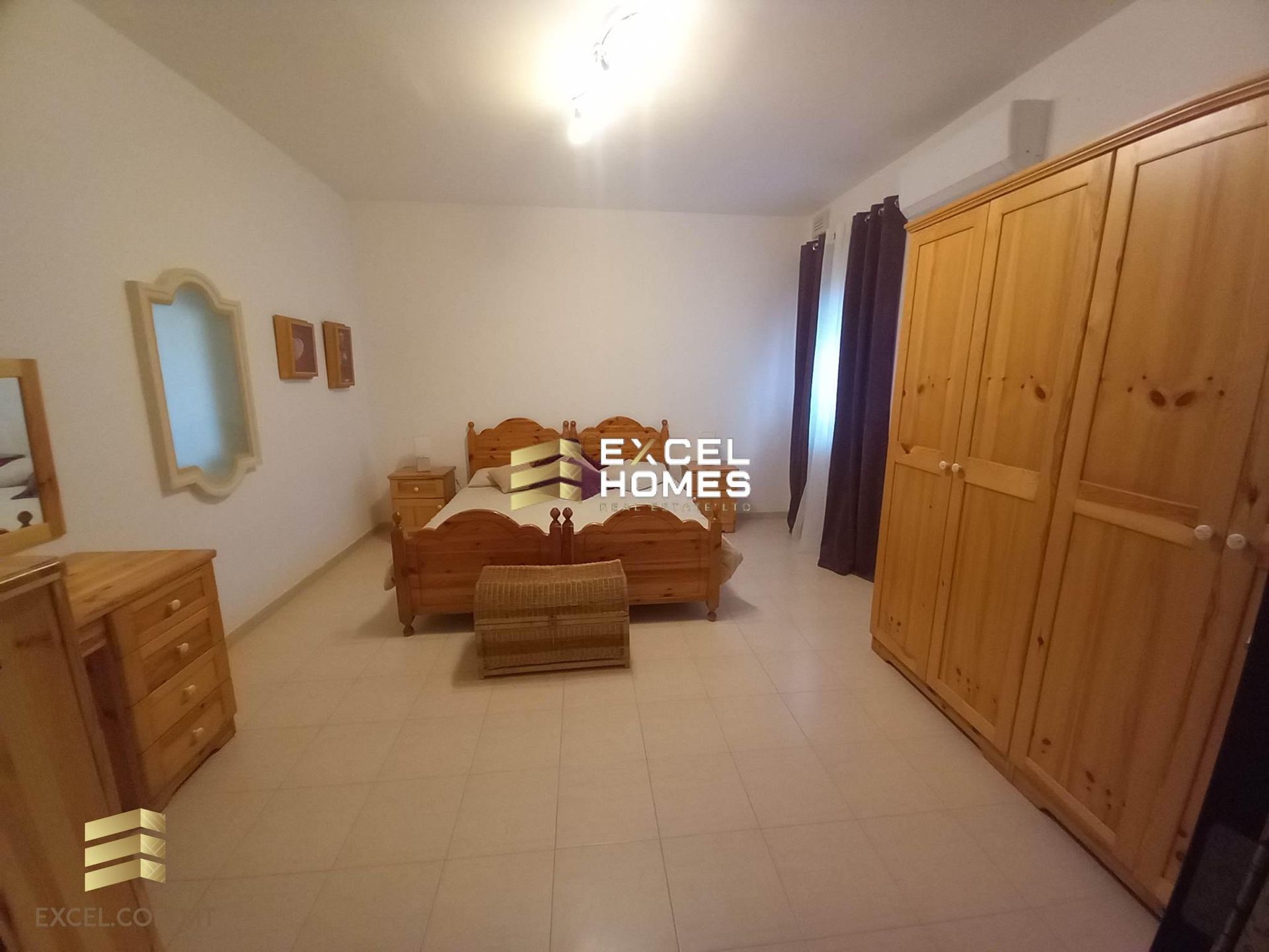 House in Santa Venera,  12230505