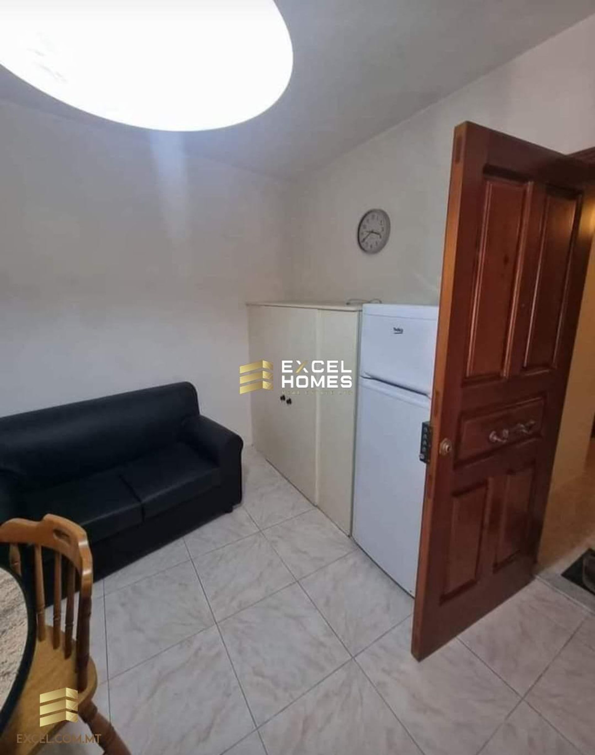 Hus i Bugibba, San Pawl il-Bahar 12231263