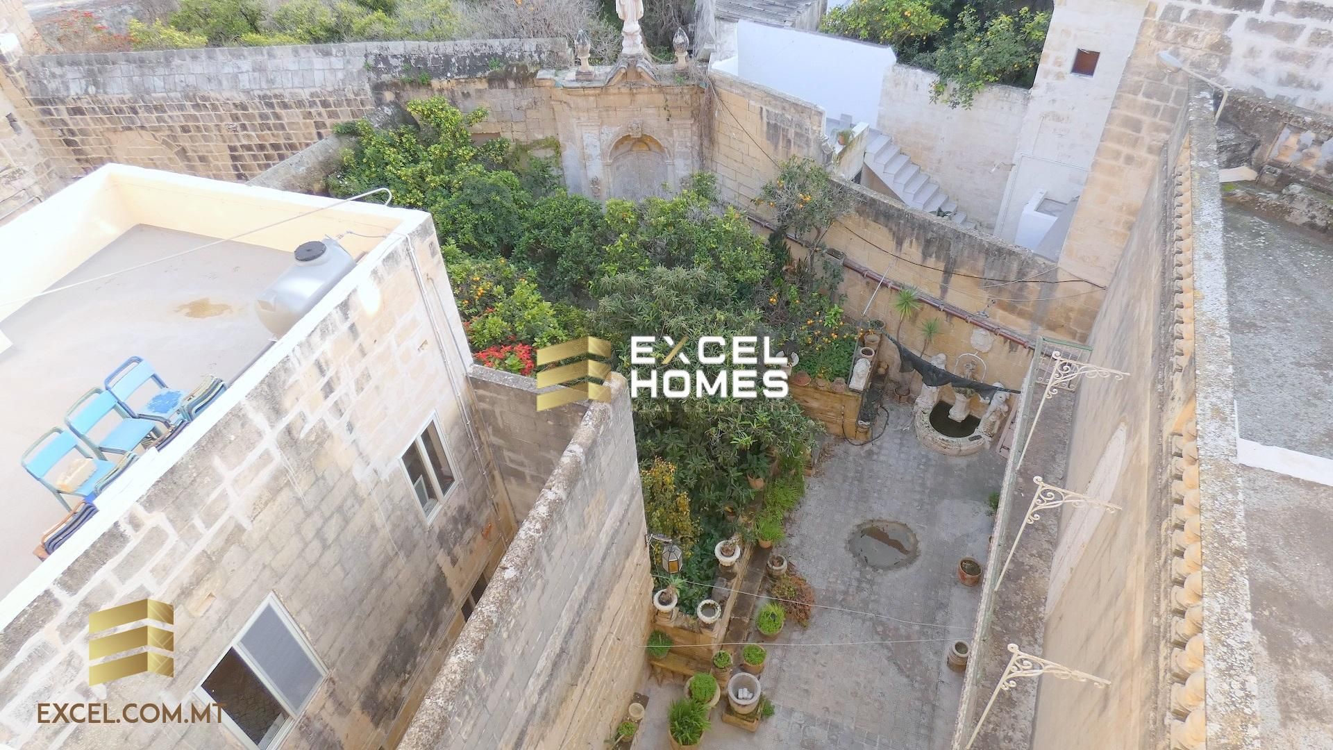 Dom w Qormi,  12232249