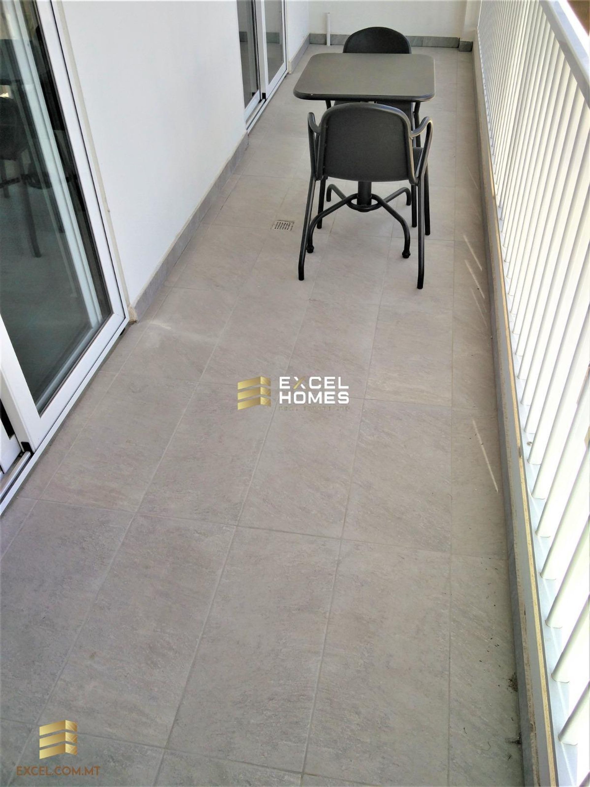 Hus i Gzira, Gzira 12232967