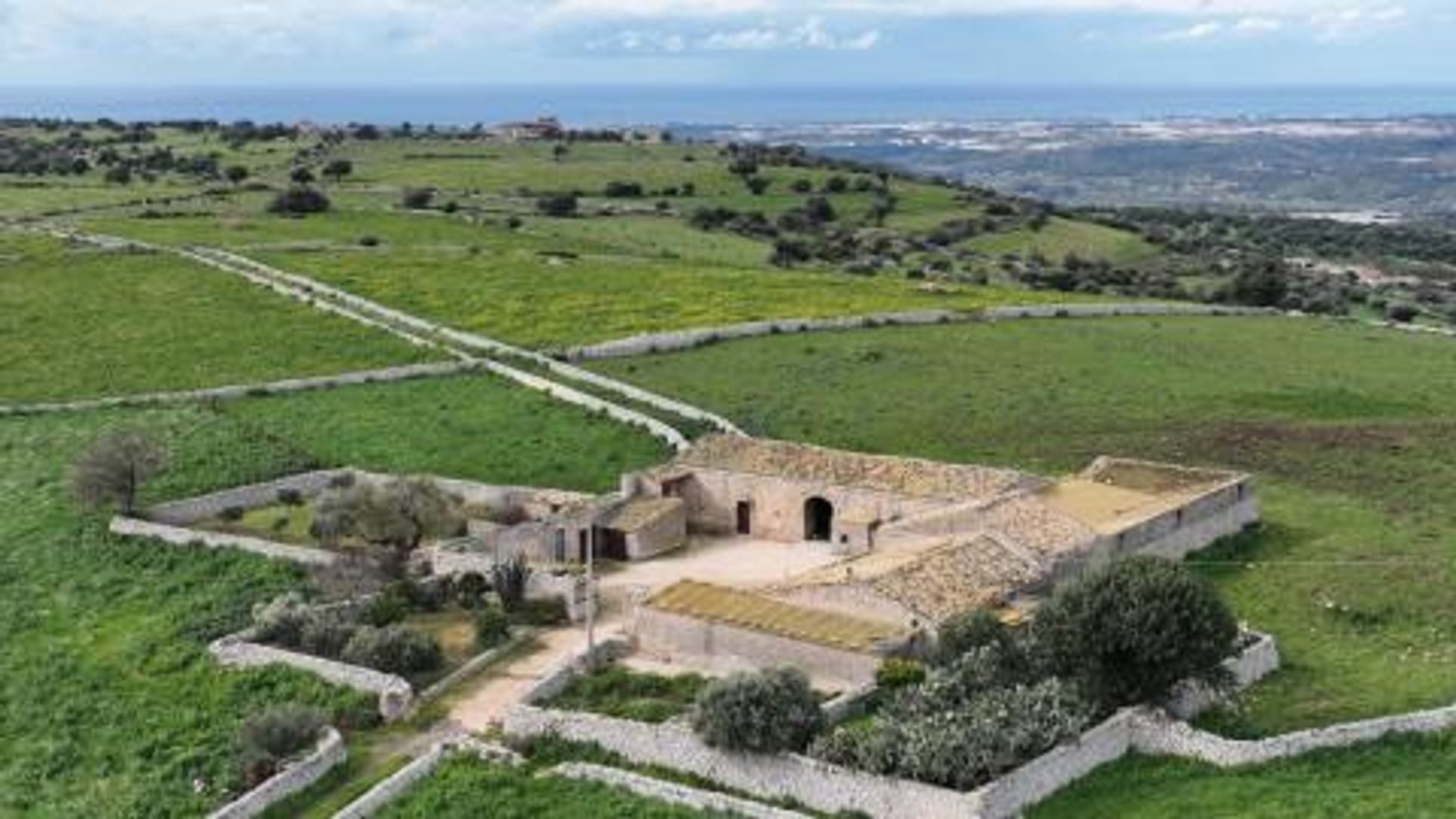 rumah dalam Ragusa, Sicily 12233932