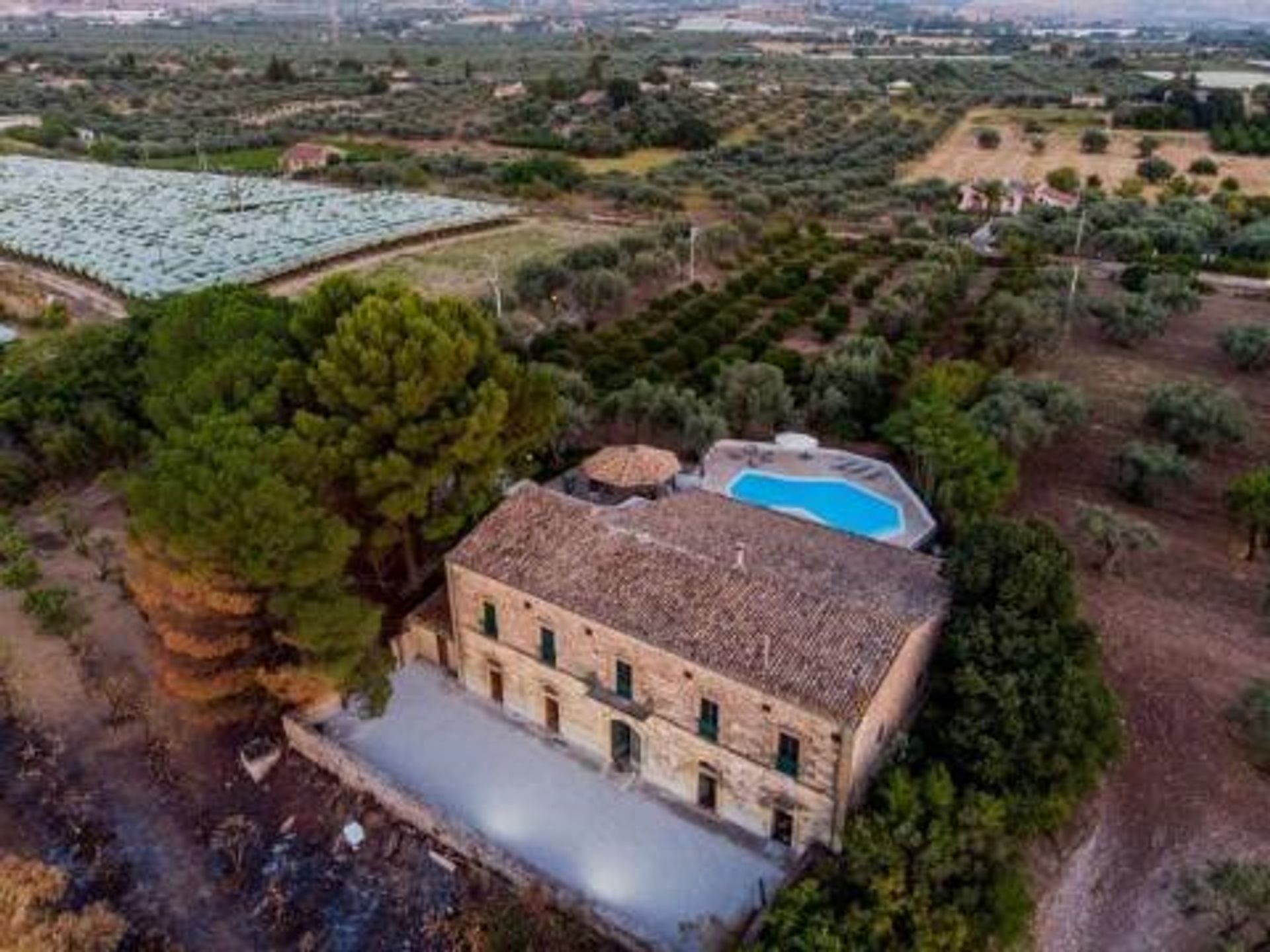 rumah dalam Ragusa, Sicily 12233981