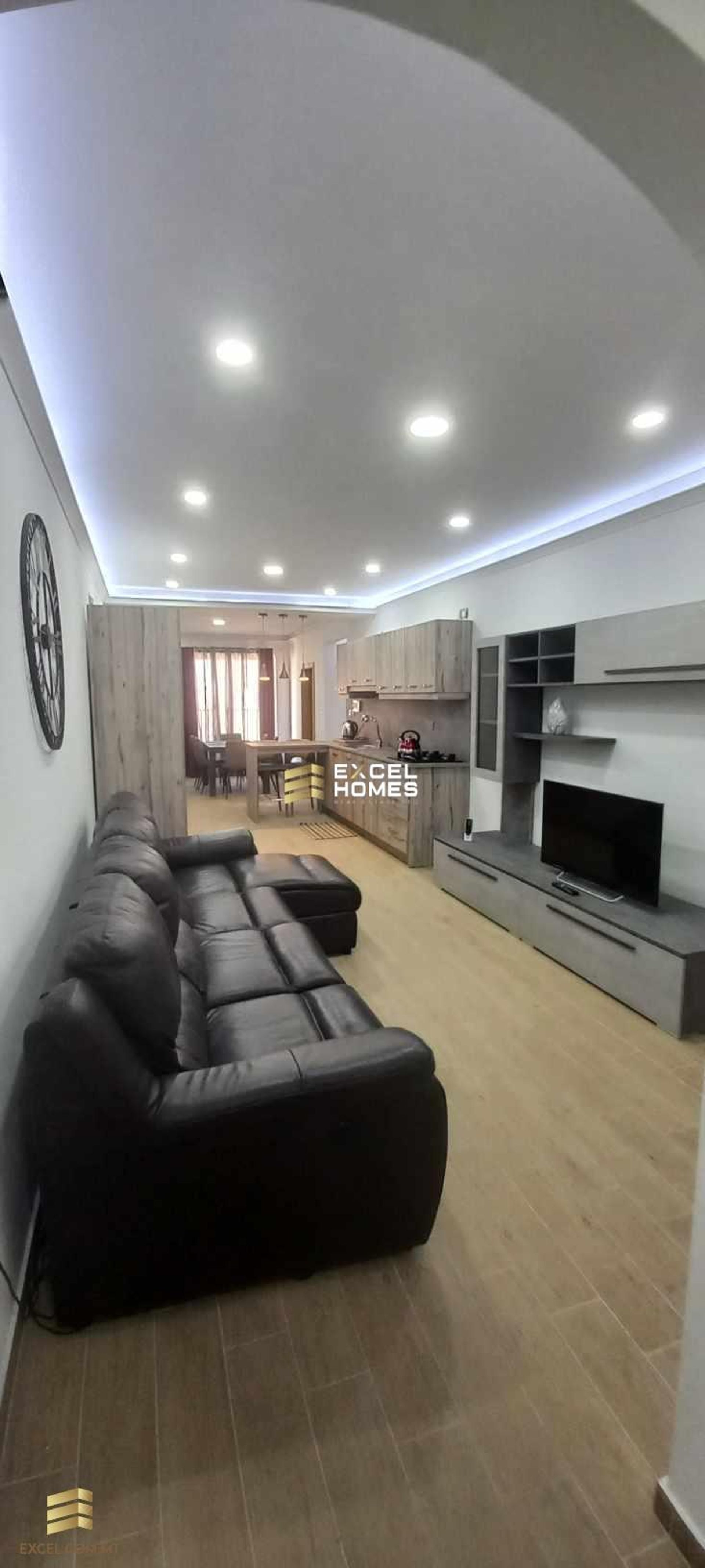 Hus i Gzira, Gzira 12234592