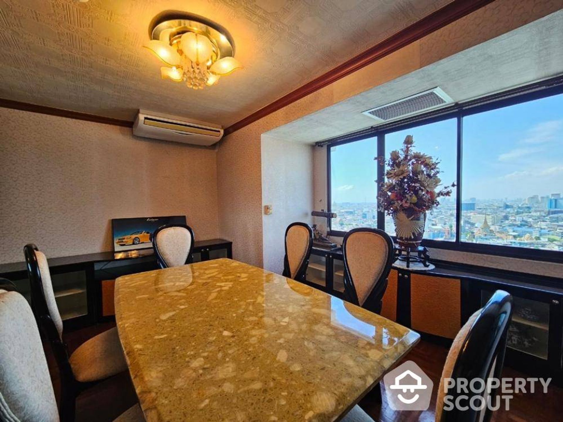 Condominium in , Krung Thep Maha Nakhon 12235883