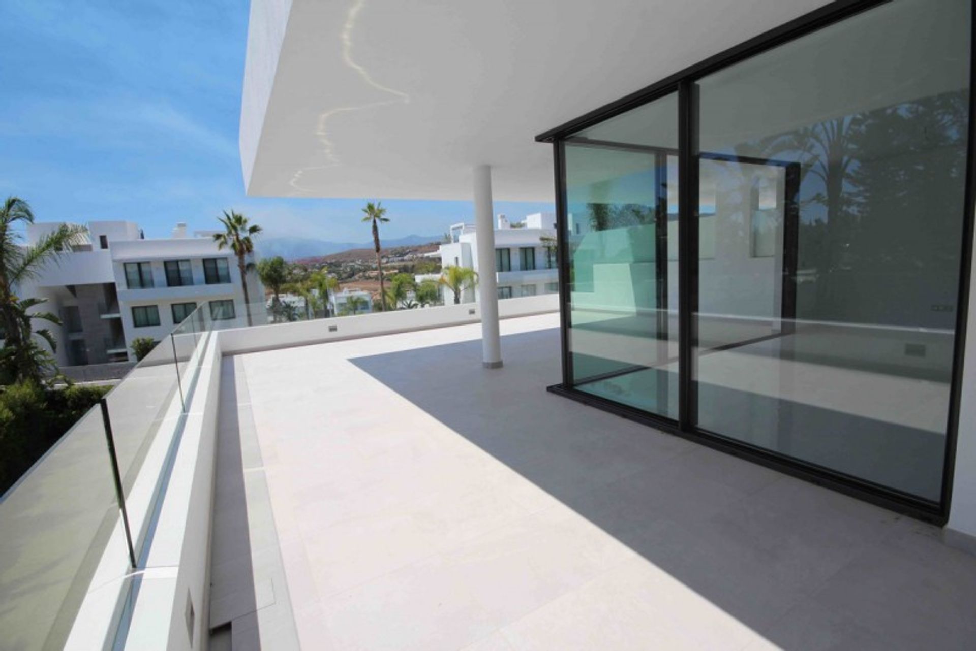 Condominio nel Estepona, Andalusia 12236985