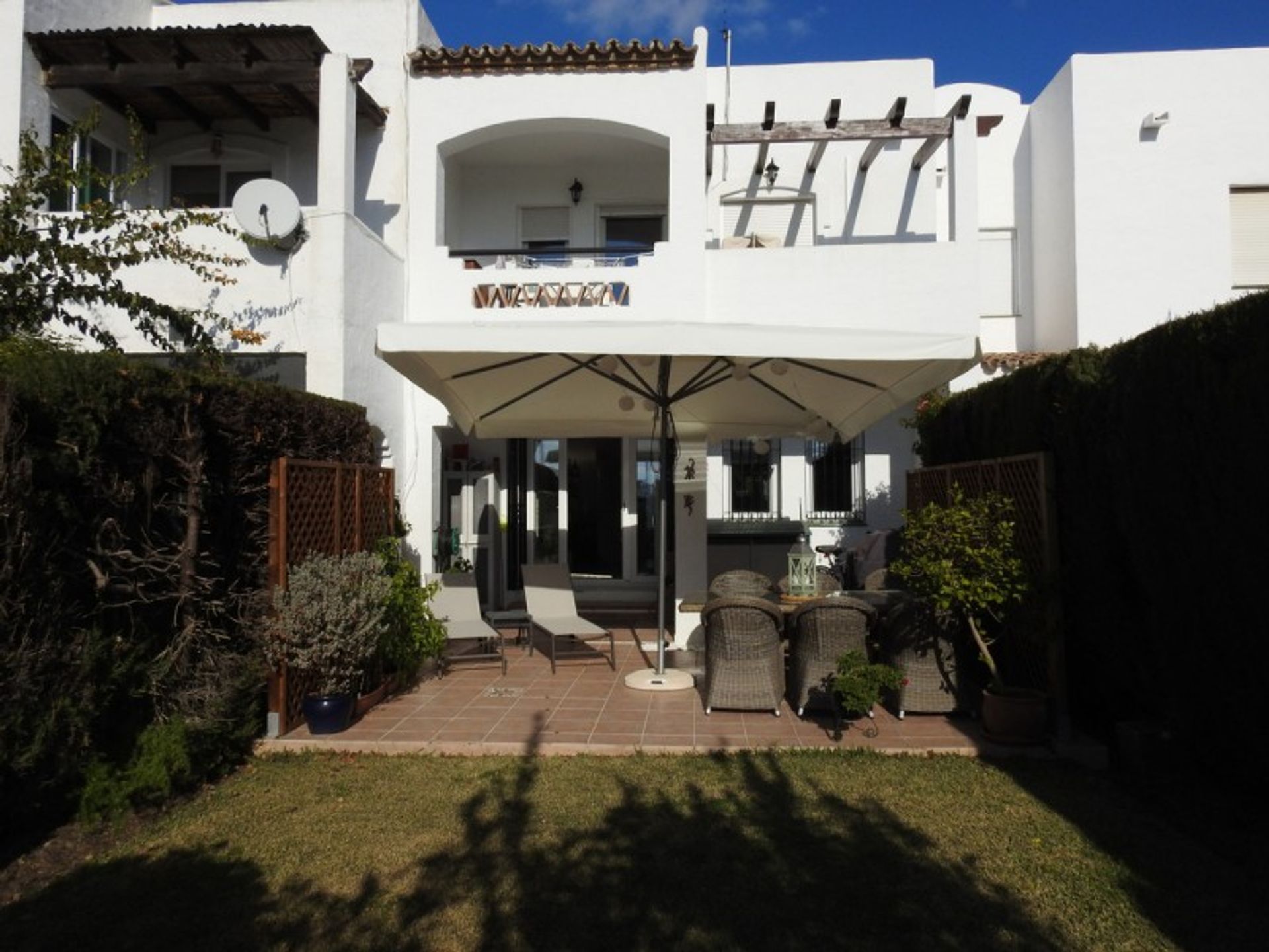 Rumah di Benahavis, Andalusia 12237050