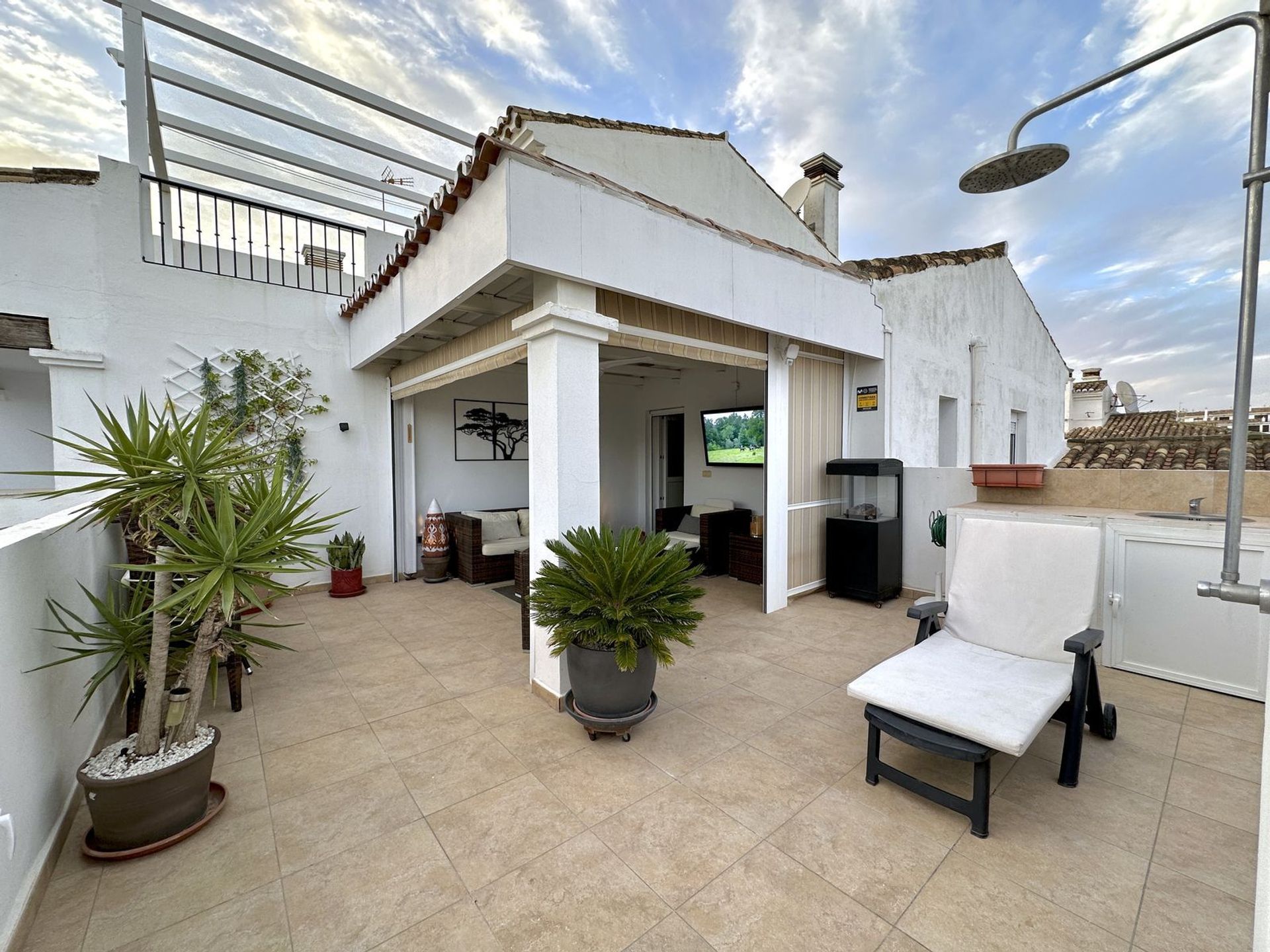 House in Puerto de la Duquesa, Andalusia 12237328